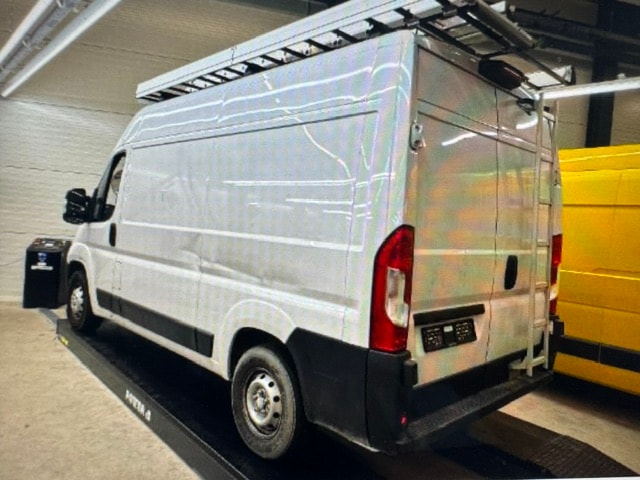 CITROEN Jumper 35 2.2 BlueHDi 140 Control L3H2-image-10