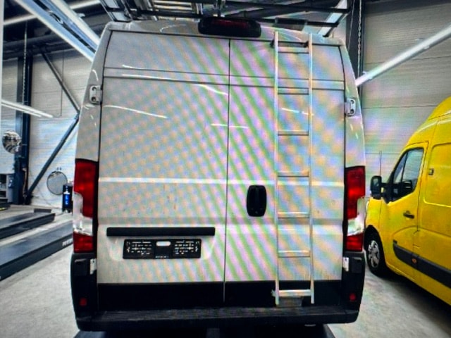 CITROEN Jumper 35 2.2 BlueHDi 140 Control L3H2-image-8