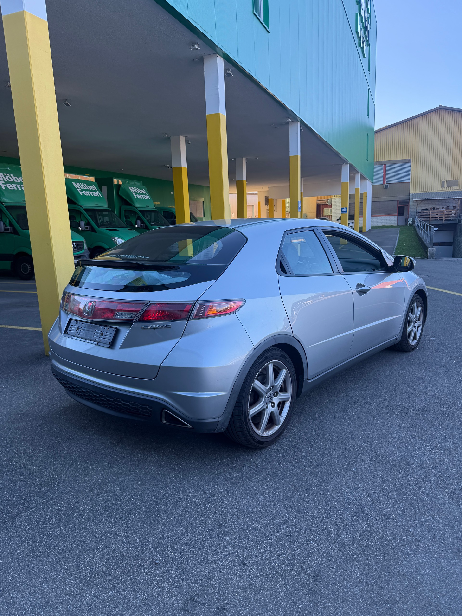 HONDA Civic 1.8i Comfort-image-5