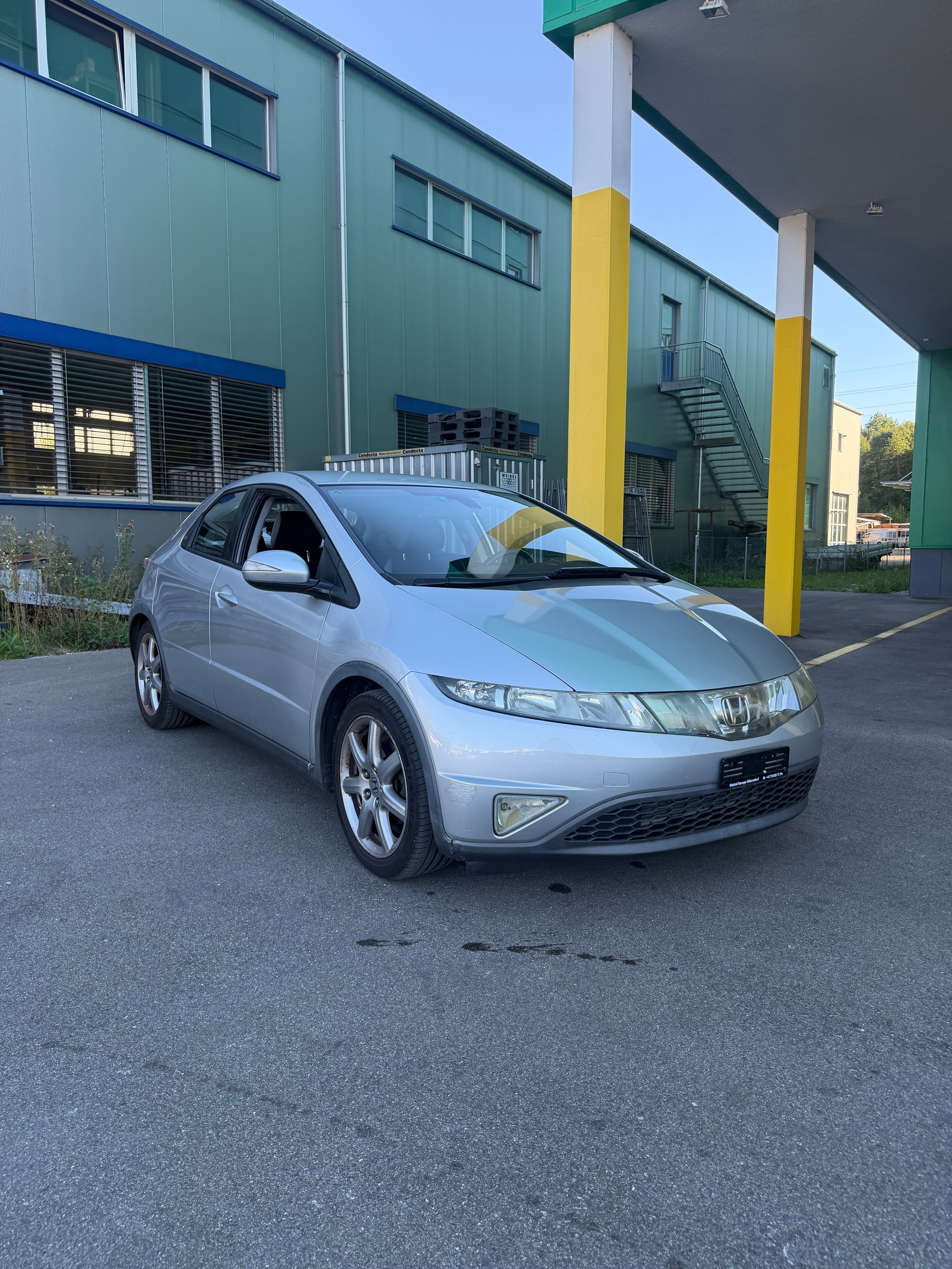 HONDA Civic 1.8i Comfort-image-0