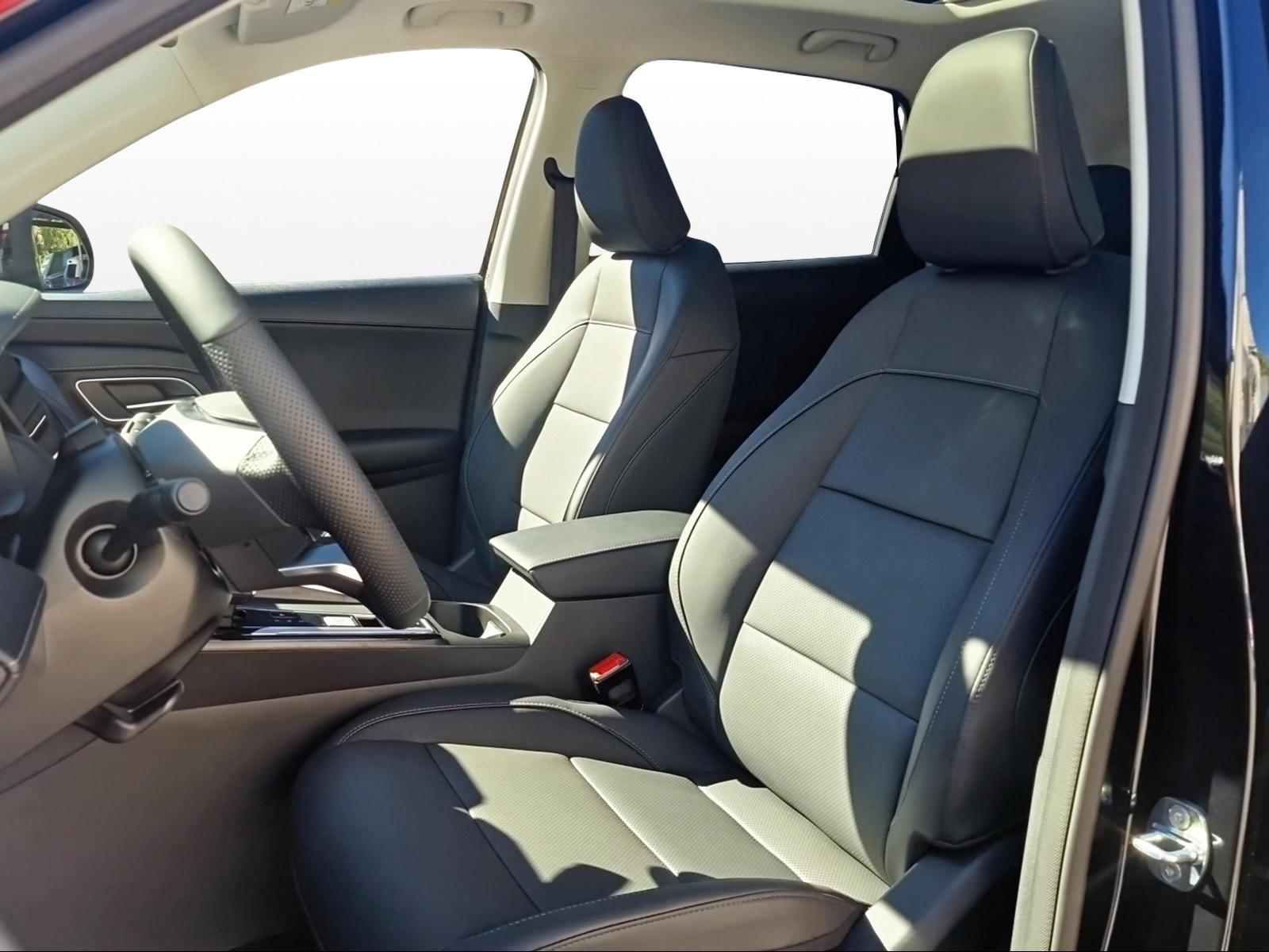 MG ZS 1.5 Hybrid+ Luxury-image-8