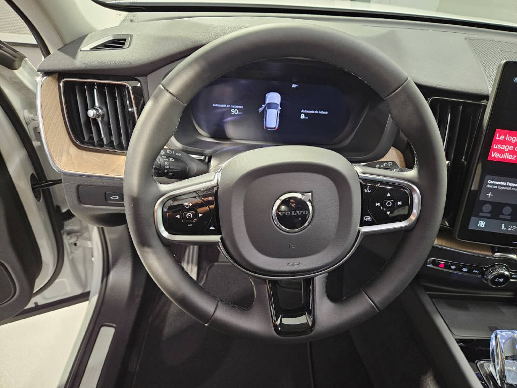 VOLVO XC60 2.0 T6 TE Plus Dark eAWD-image-24