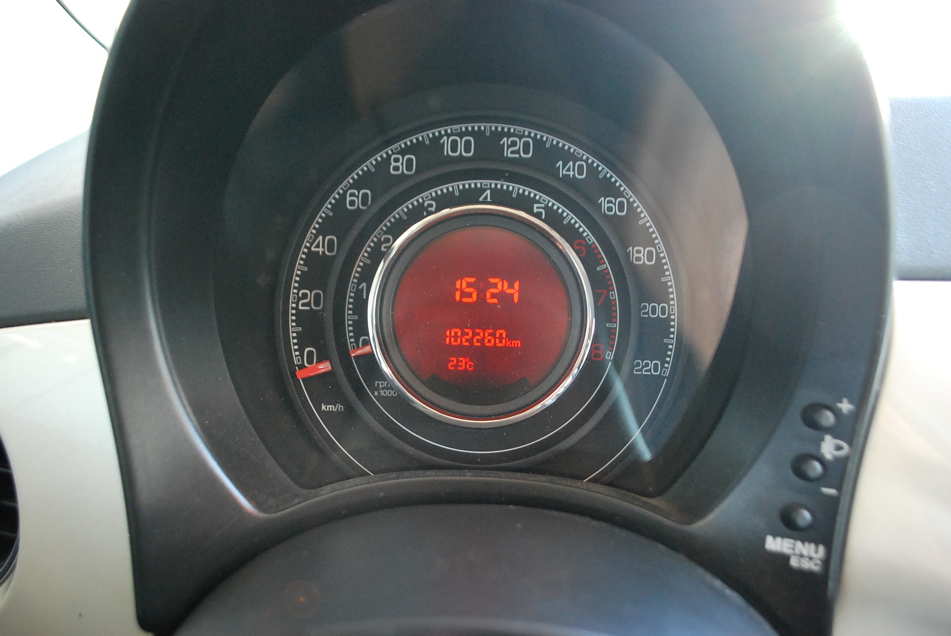 FIAT 500 1.4 16V Sport Dualogic-image-9