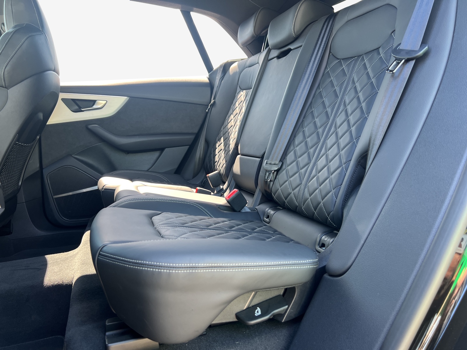 AUDI Q8 50 TDI quattro tiptronic-image-11