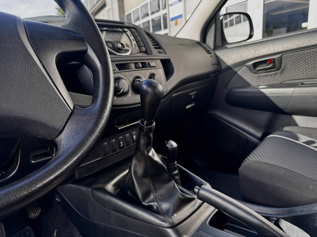 TOYOTA Hilux Extra Cab.-pick-up 2.5 D-4D Linea Luna-image-7