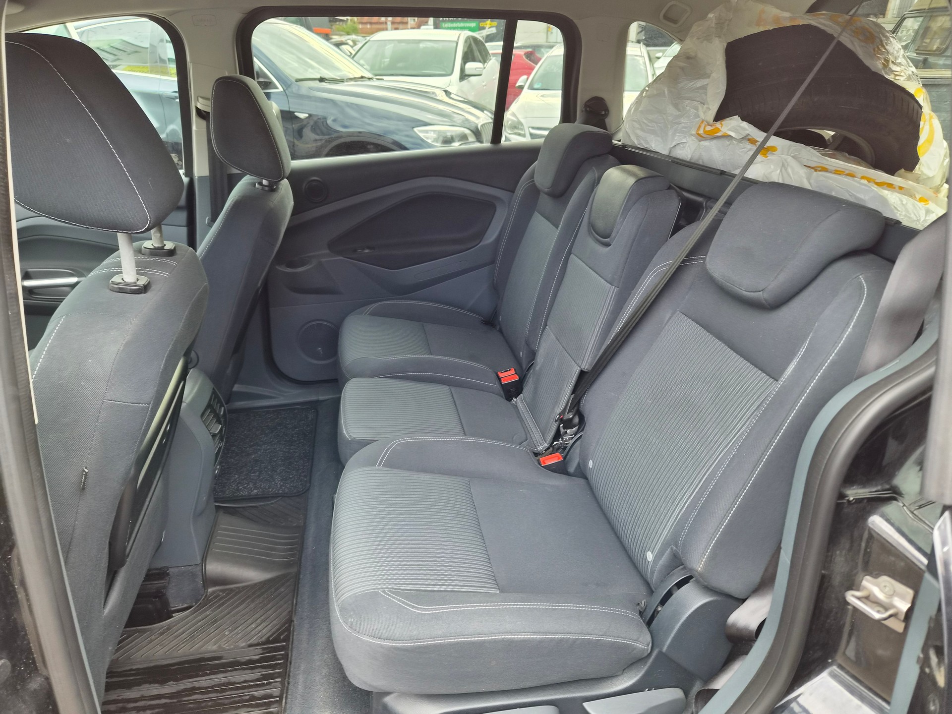 FORD Grand C-Max 1.6 SCTi Titanium-image-6