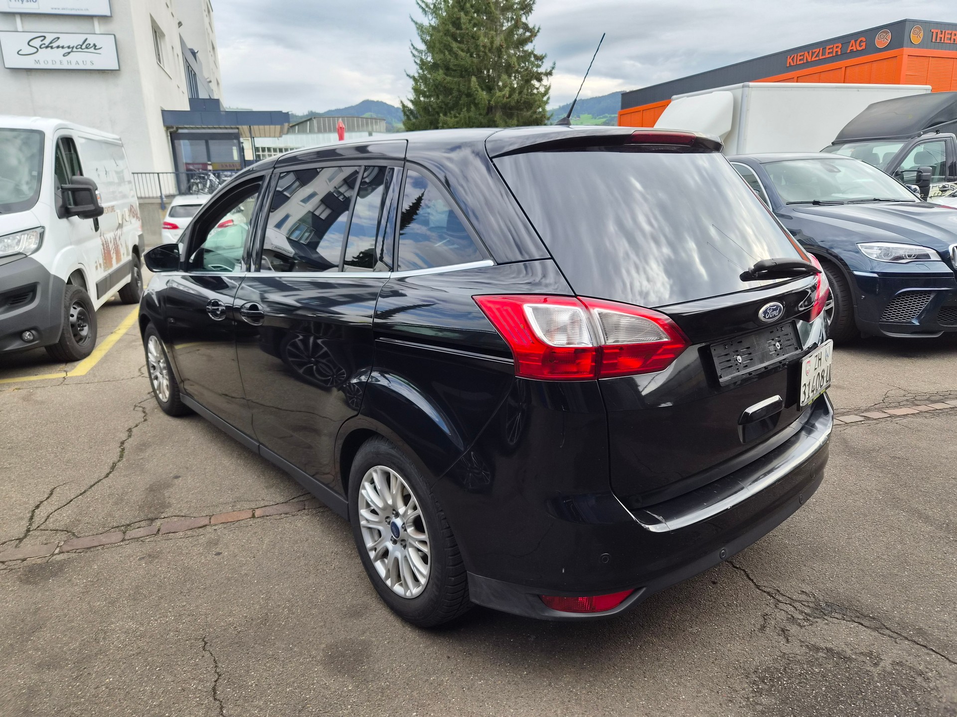 FORD Grand C-Max 1.6 SCTi Titanium-image-3