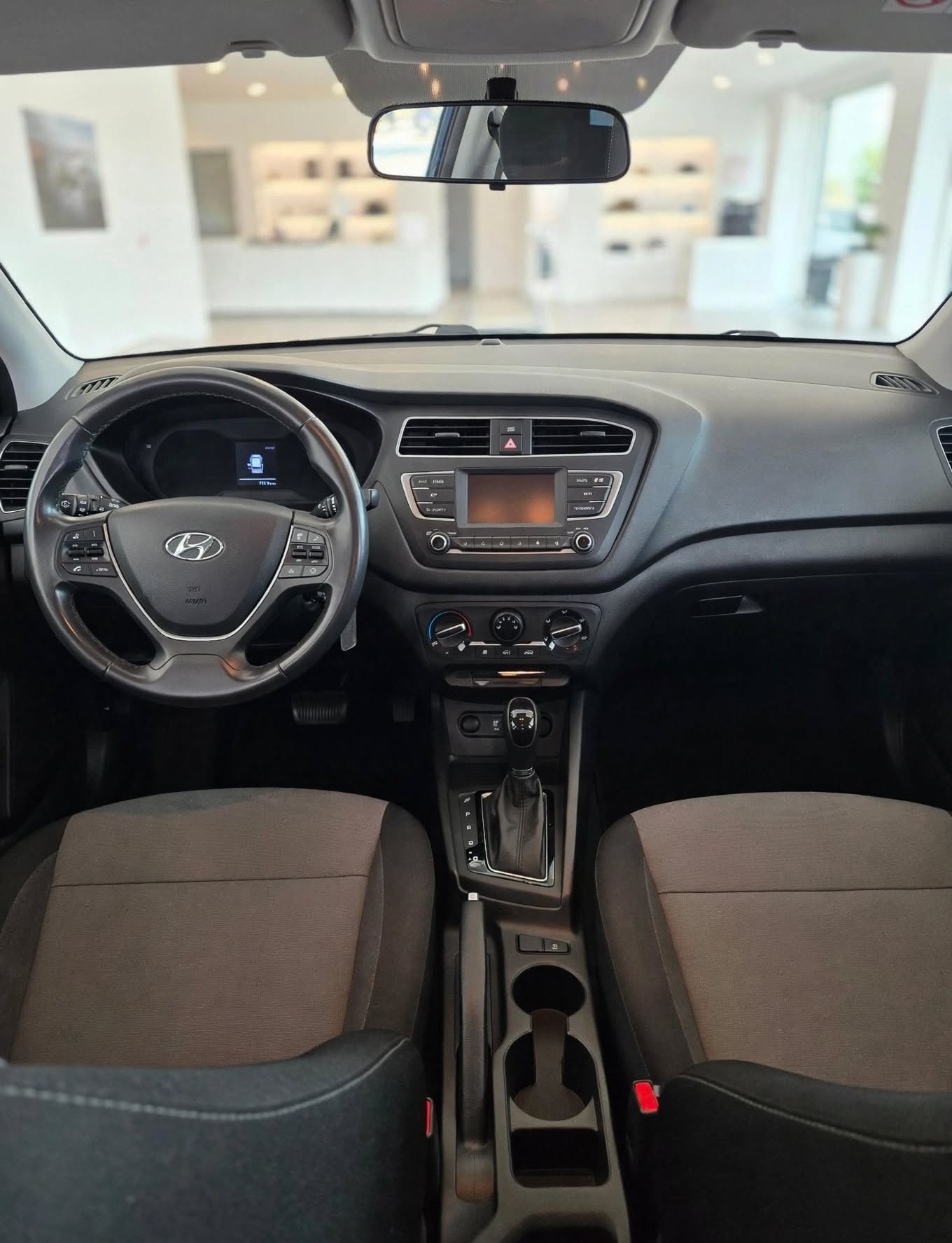 HYUNDAI i20 Active 1.0 - AUTOMATICA-image-5