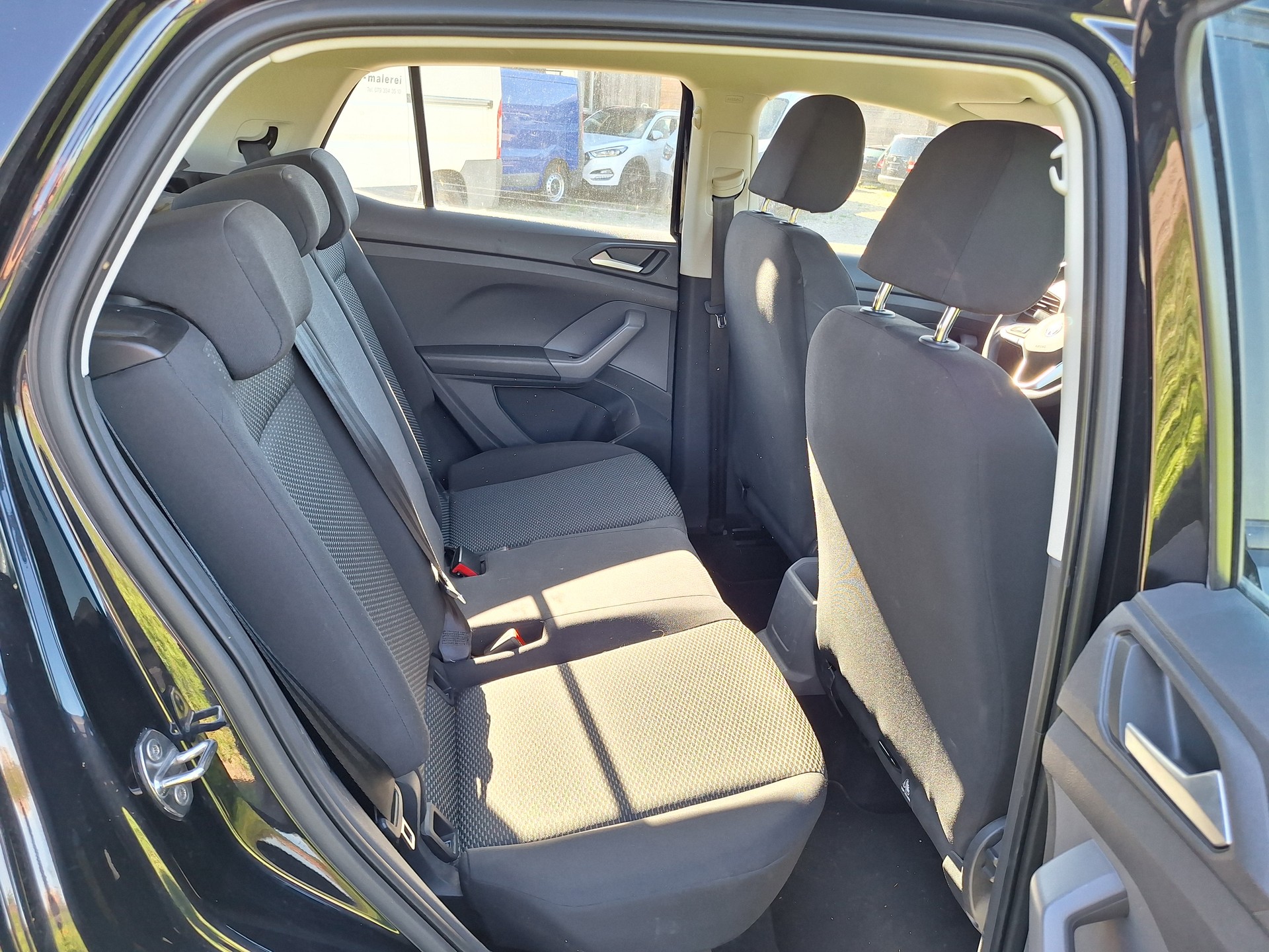 VW T-Cross 1.0 TSI Life-image-9