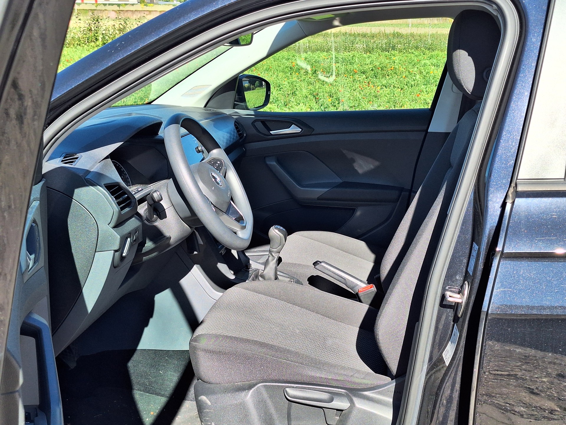 VW T-Cross 1.0 TSI Life-image-7