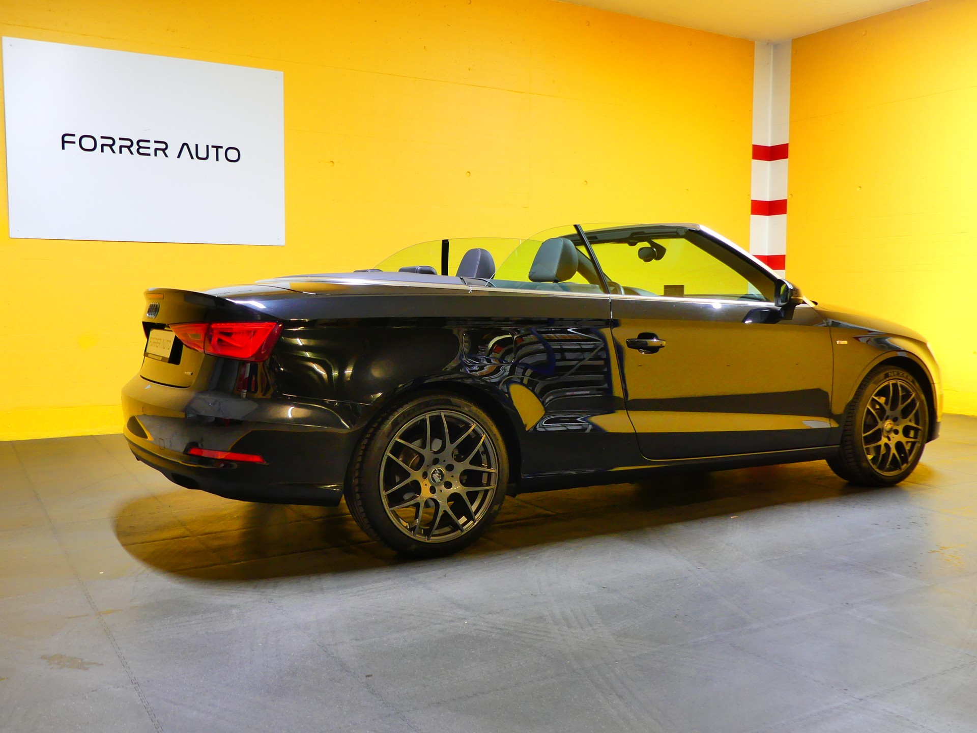 AUDI A3 Cabriolet 1.8 TFSI Ambition quattro S-tronic-image-6