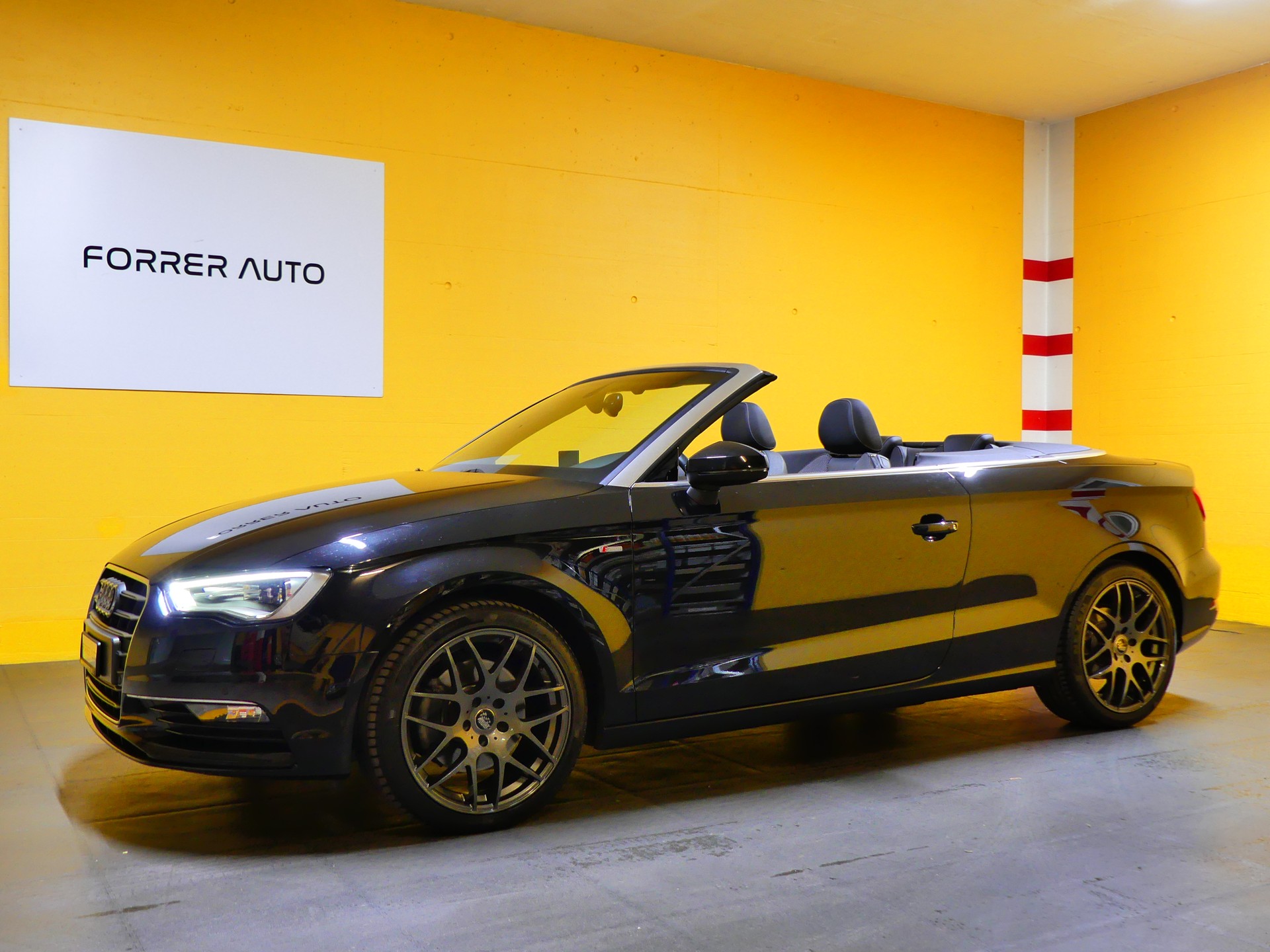 AUDI A3 Cabriolet 1.8 TFSI Ambition quattro S-tronic-image-1