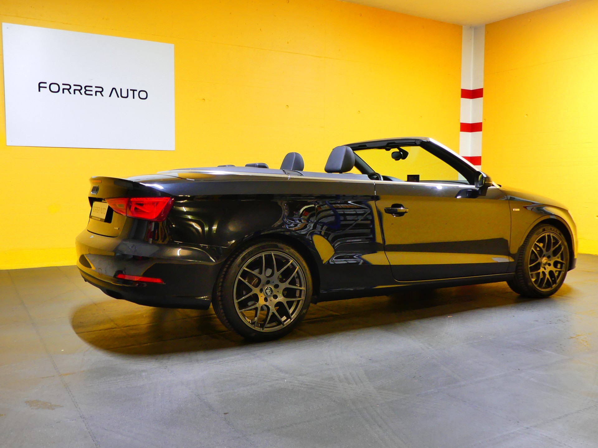 AUDI A3 Cabriolet 1.8 TFSI Ambition quattro S-tronic-image-5