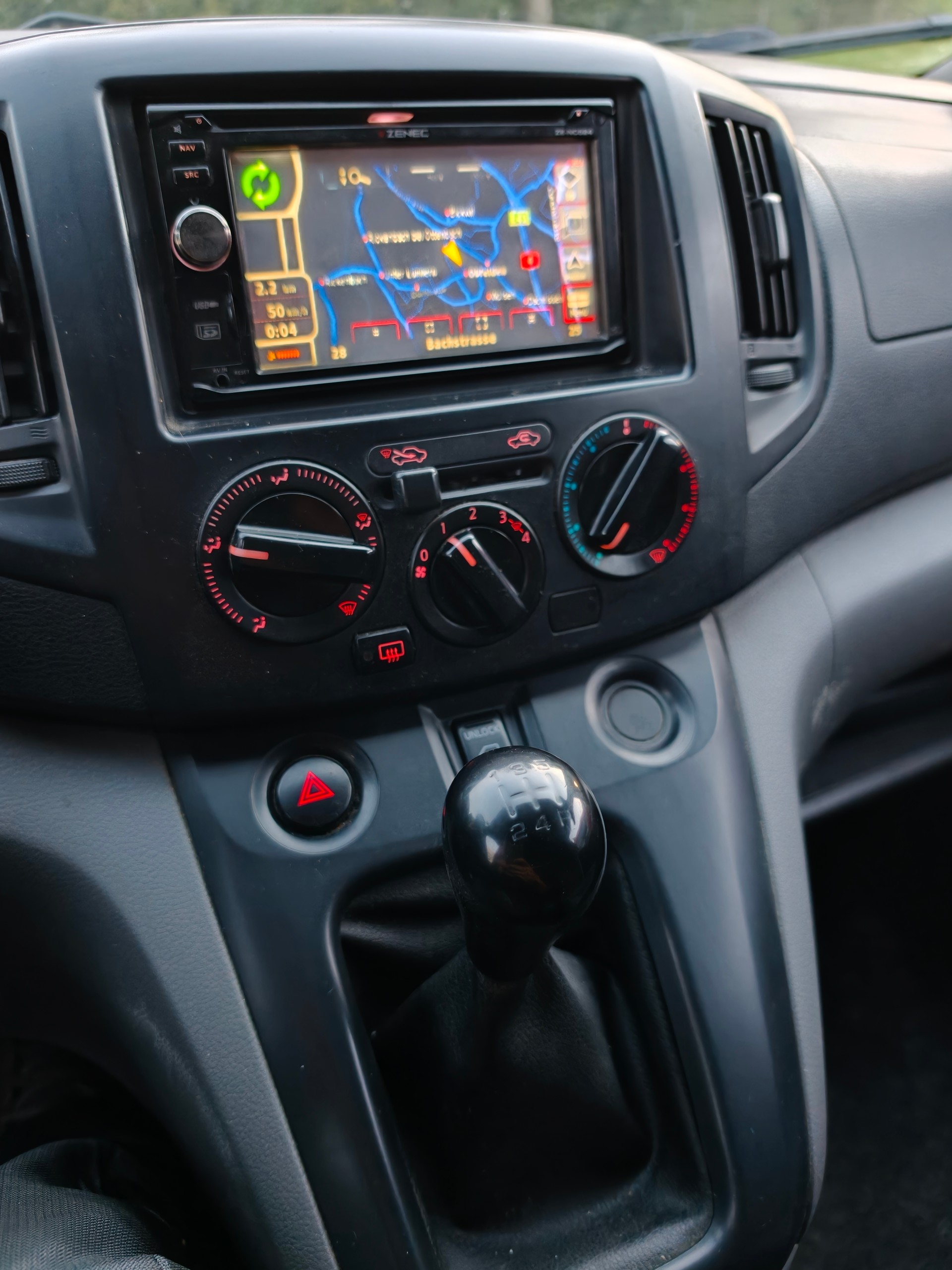 NISSAN NV200 1.5 dCi 85 Comfort-image-11