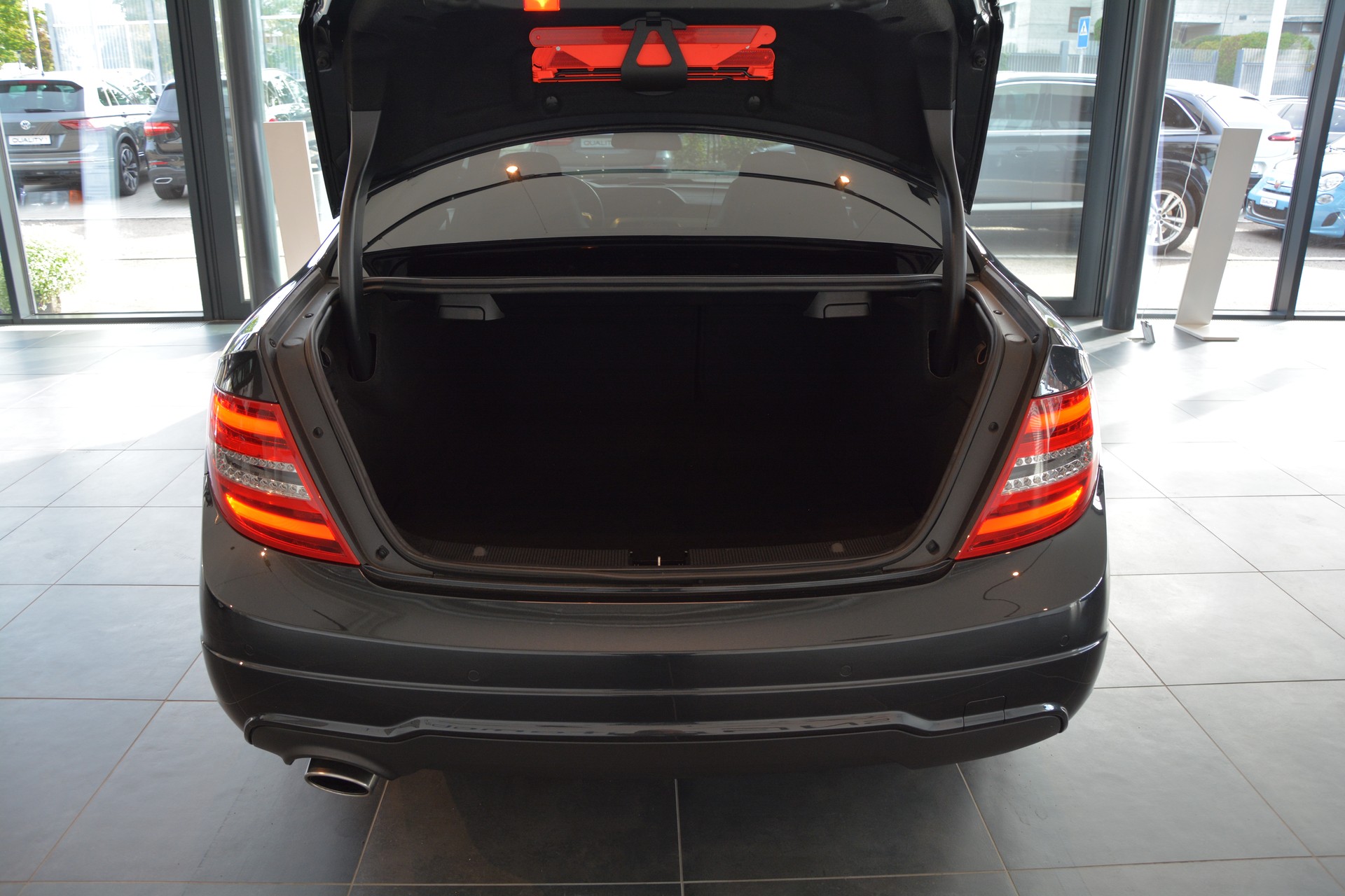 MERCEDES-BENZ C 250 Coupé Sport 7G-Tronic AMG-Line-image-13
