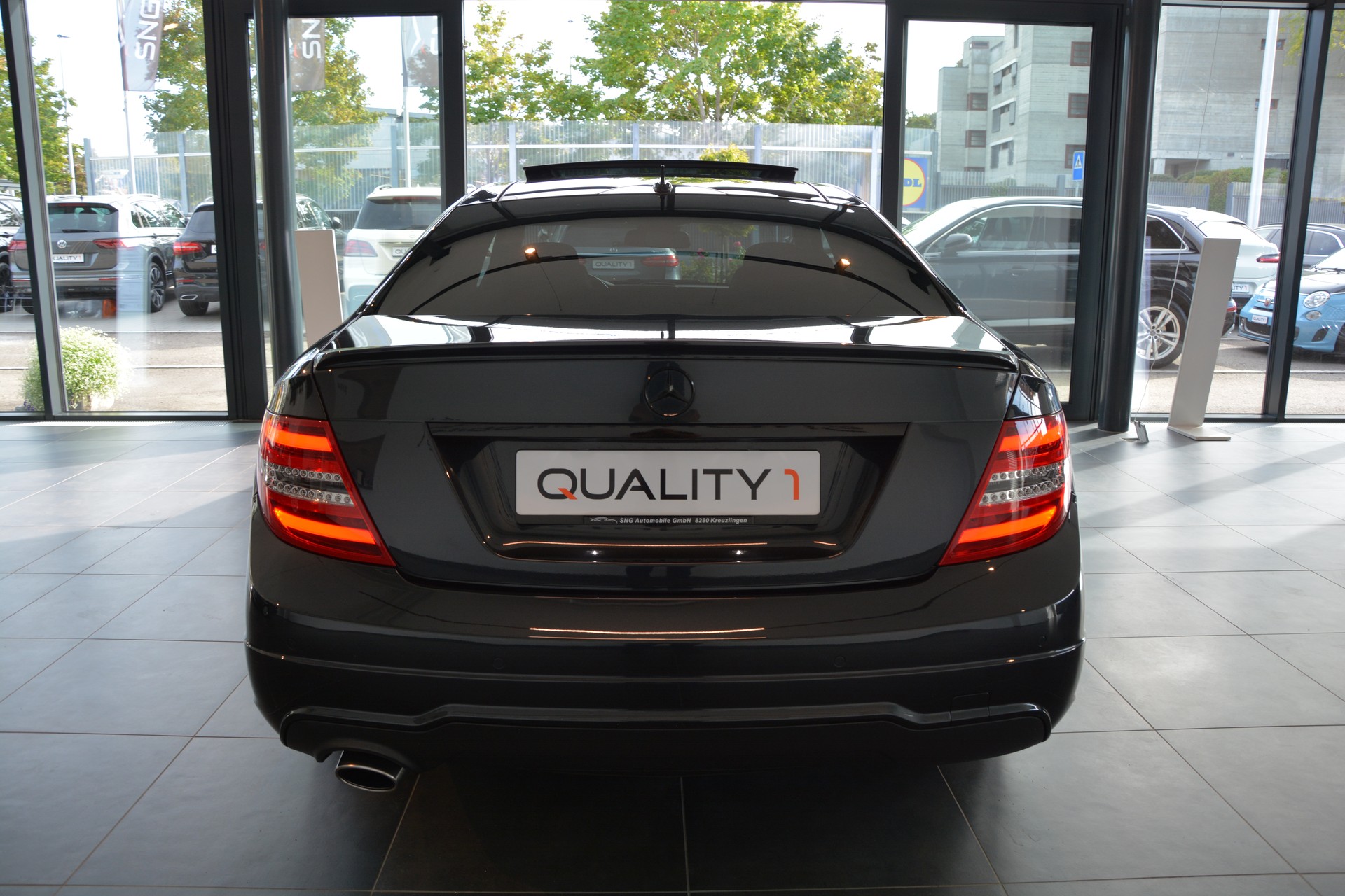 MERCEDES-BENZ C 250 Coupé Sport 7G-Tronic AMG-Line-image-4