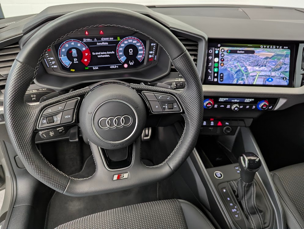 AUDI A1 Sportback 2.0 40 TFSI S Line S-Tronic*5J GAR S-LINE KOMPLETT VOLL-LED DÄMPFER CAM SONOS KEYLESS*-image-8