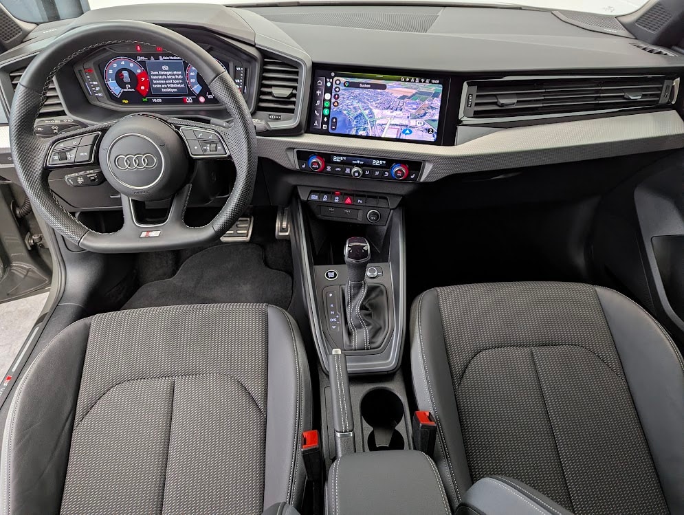 AUDI A1 Sportback 2.0 40 TFSI S Line S-Tronic*5J GAR S-LINE KOMPLETT VOLL-LED DÄMPFER CAM SONOS KEYLESS*-image-27