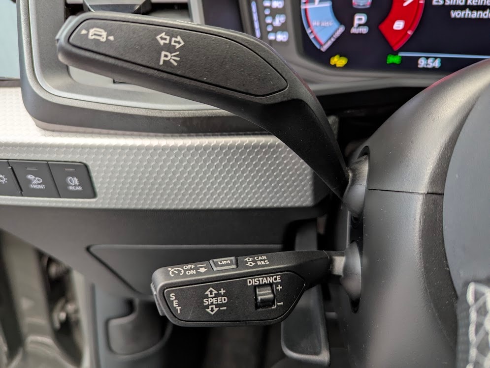 AUDI A1 Sportback 2.0 40 TFSI S Line S-Tronic*5J GAR S-LINE KOMPLETT VOLL-LED DÄMPFER CAM SONOS KEYLESS*-image-10