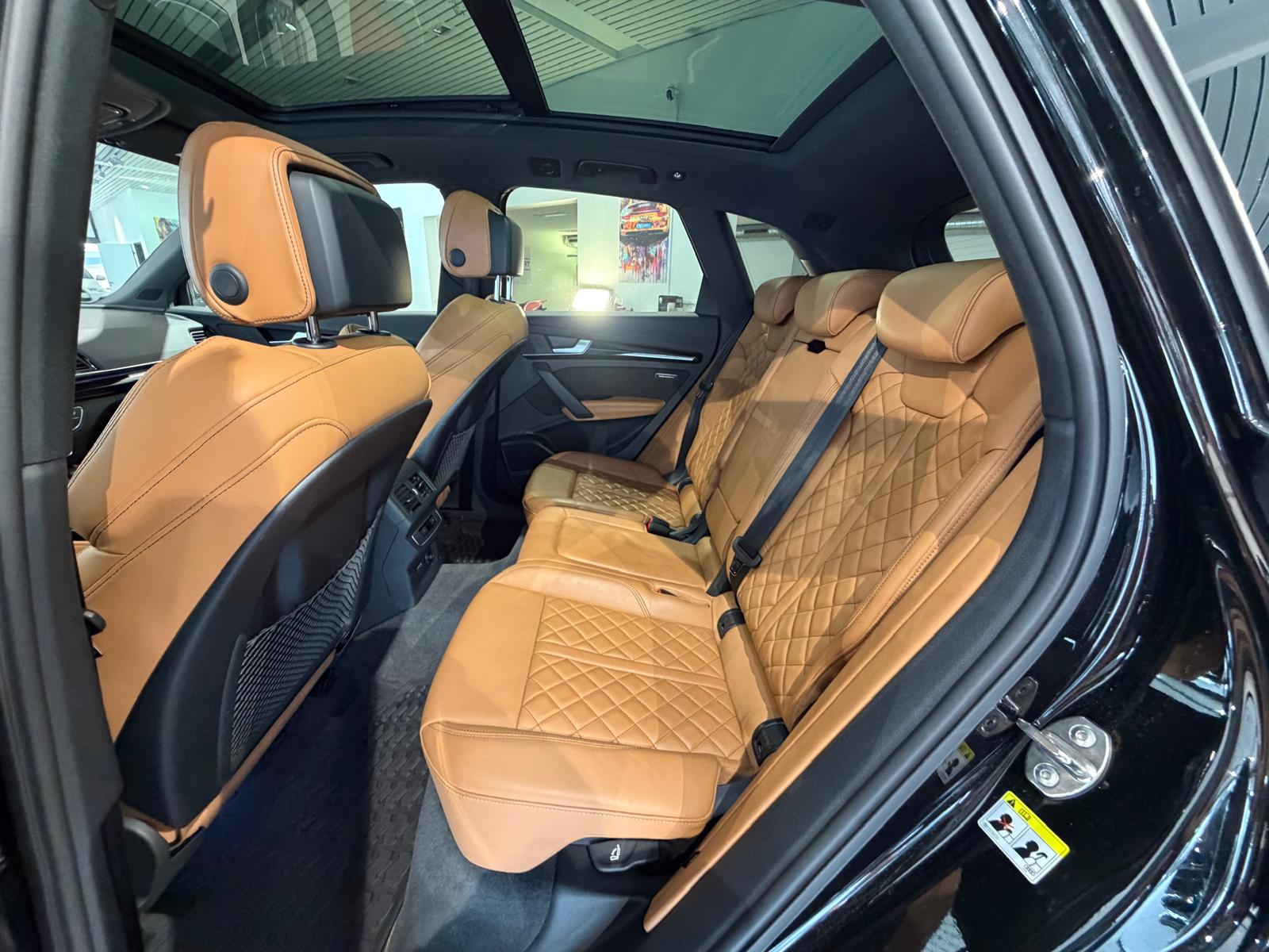 AUDI Q5 55 TFSI e PHEV S line quattro S-tronic-image-9