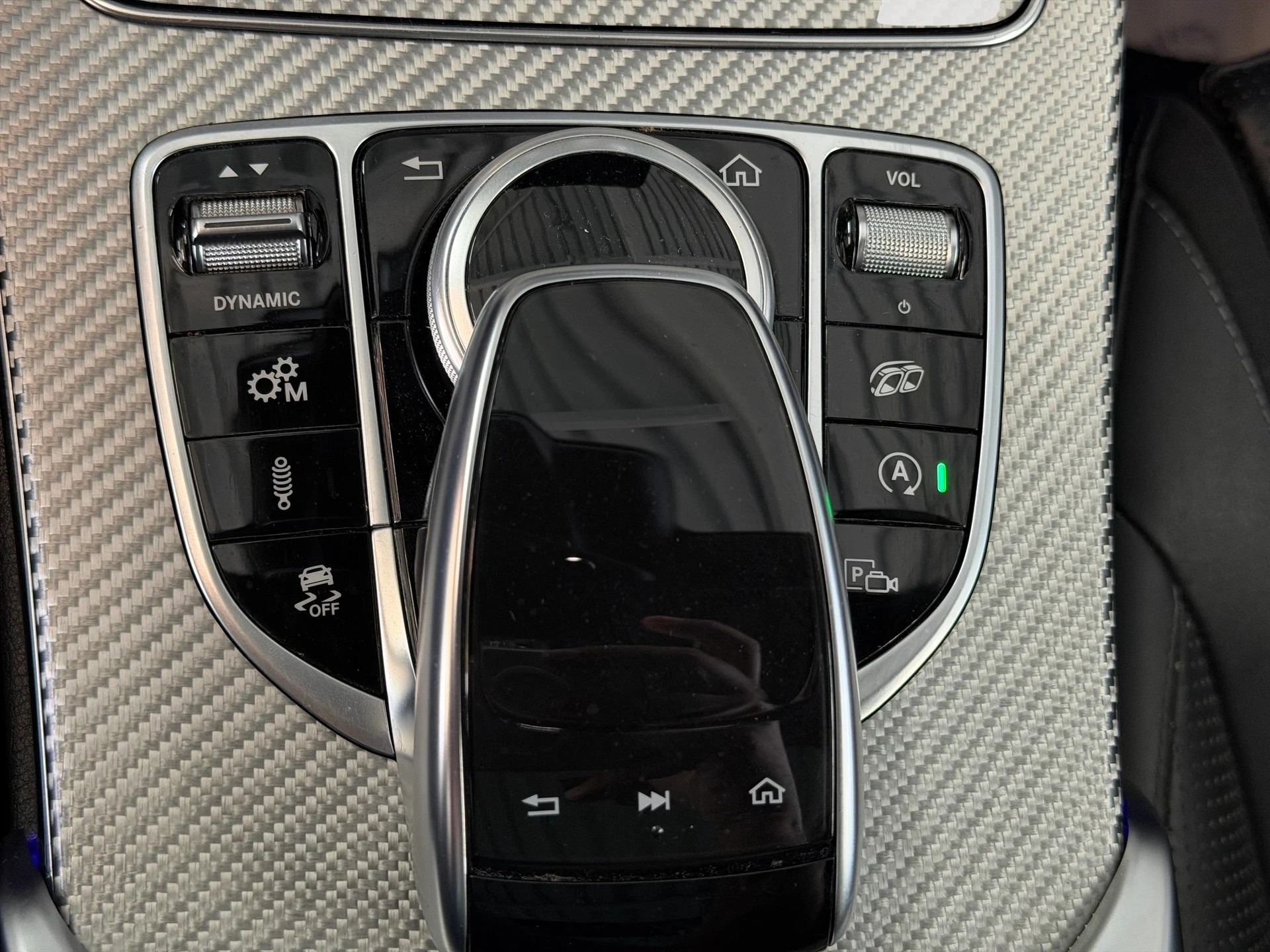 MERCEDES-BENZ C 63 AMG Speedshift | Multibeam LED | Burmester | Pano Dach-image-20