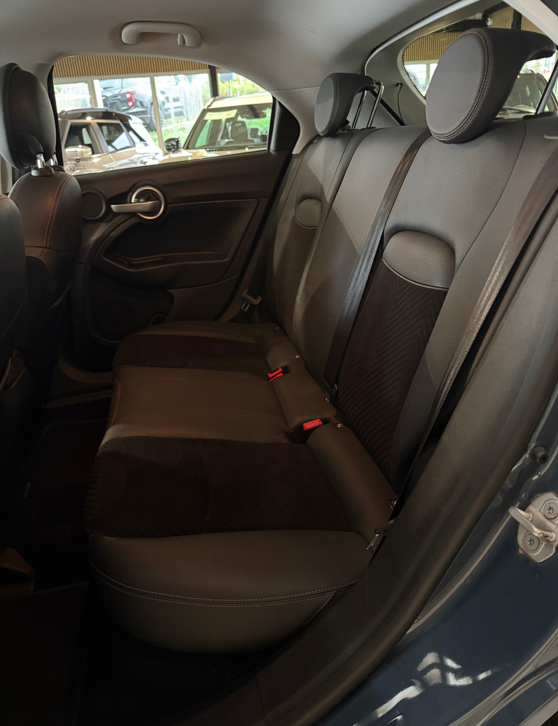 FIAT 500X 1.4T Off Road S-Design 4x4 Automatic-image-18