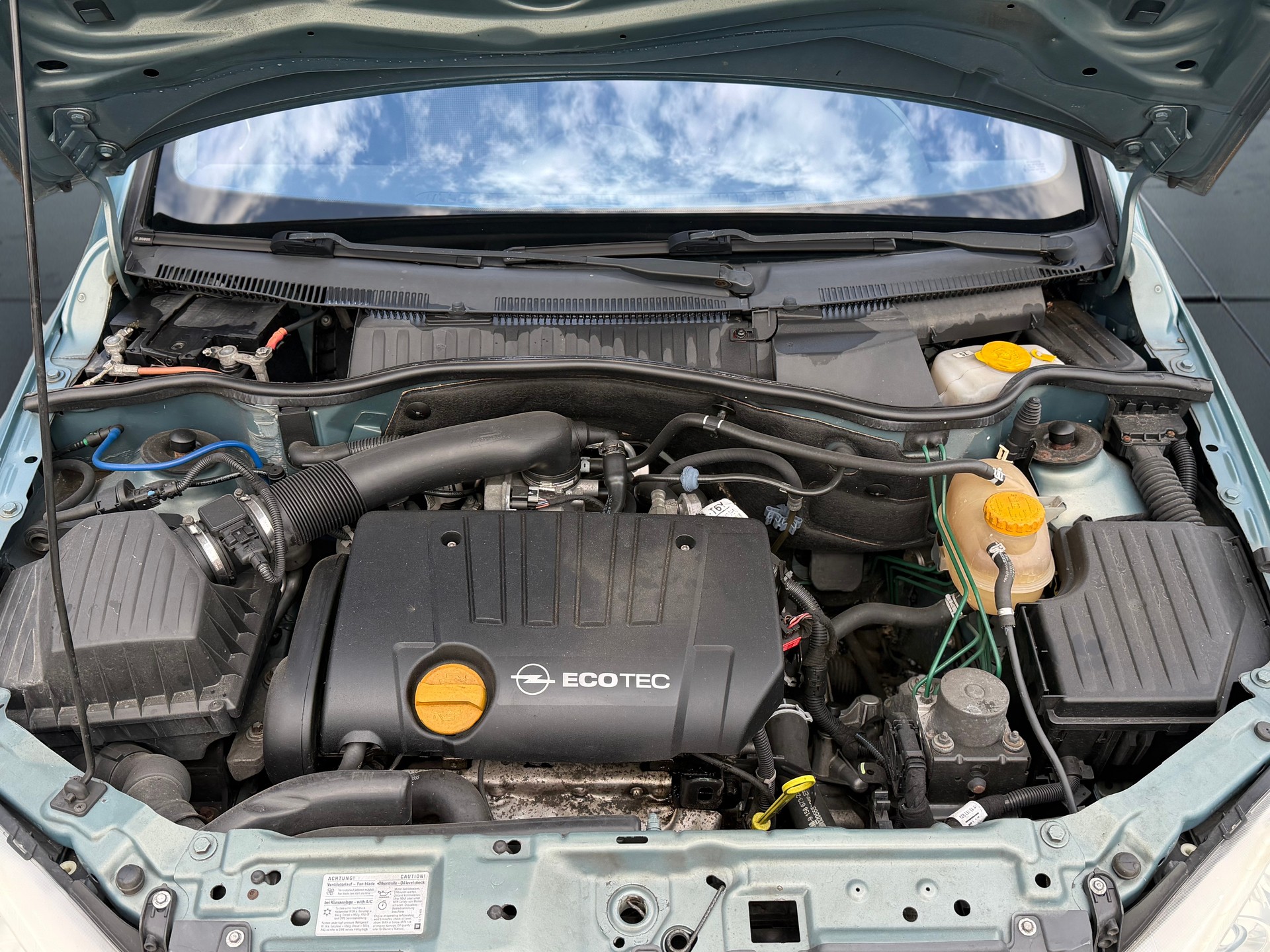 OPEL Corsa 1.8 16V Silverline-image-19