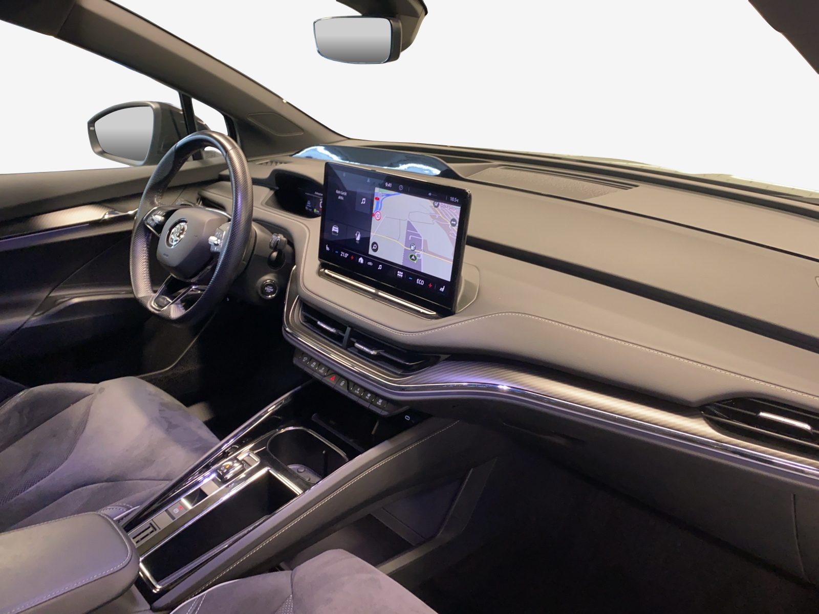 SKODA Enyaq iV 80x SportLine-image-13