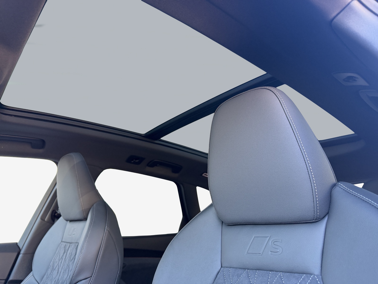 AUDI SQ5 TFSI quattro S-tronic-image-15