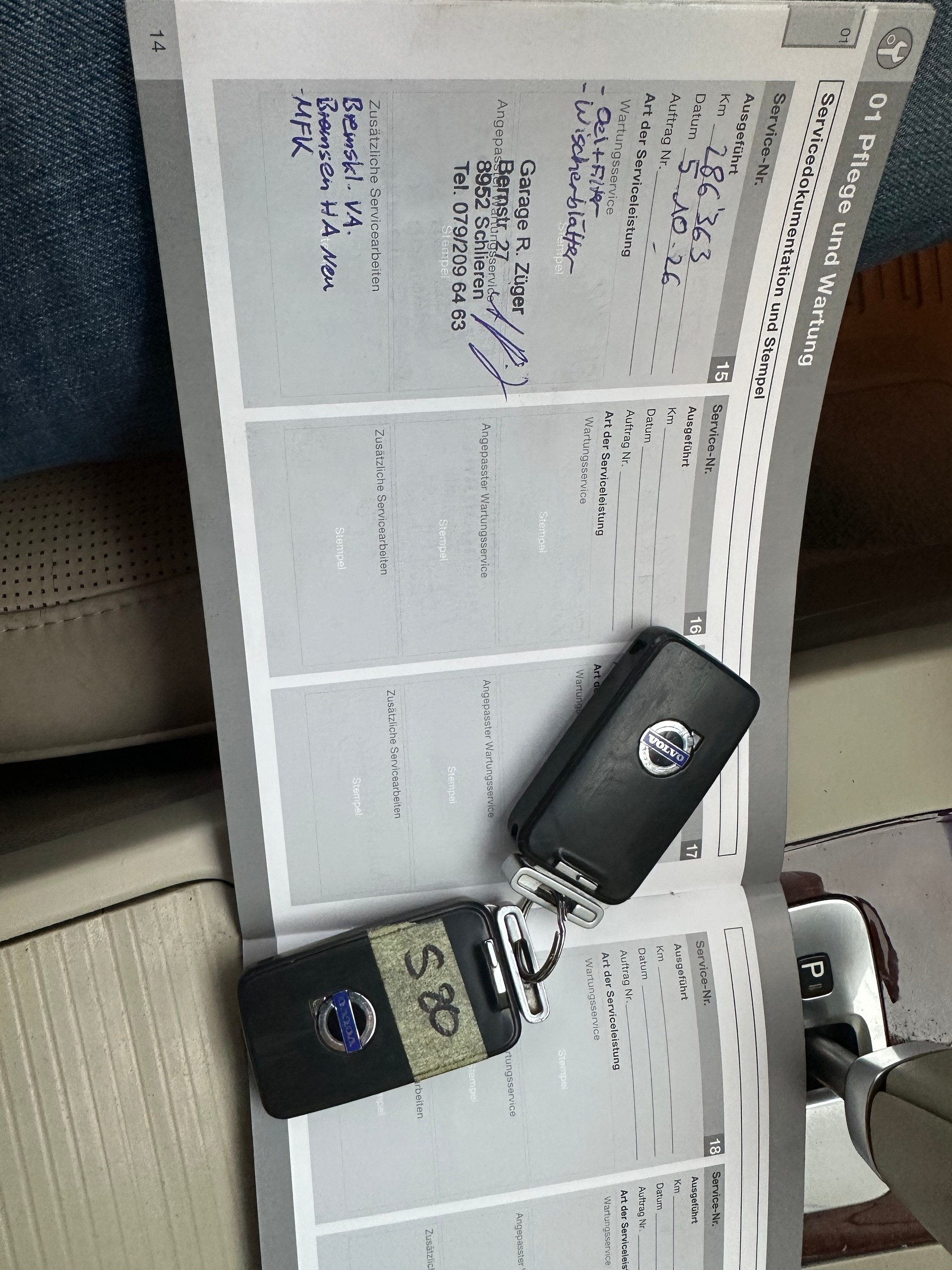 VOLVO S80 3.2 Executive Geartronic-image-9
