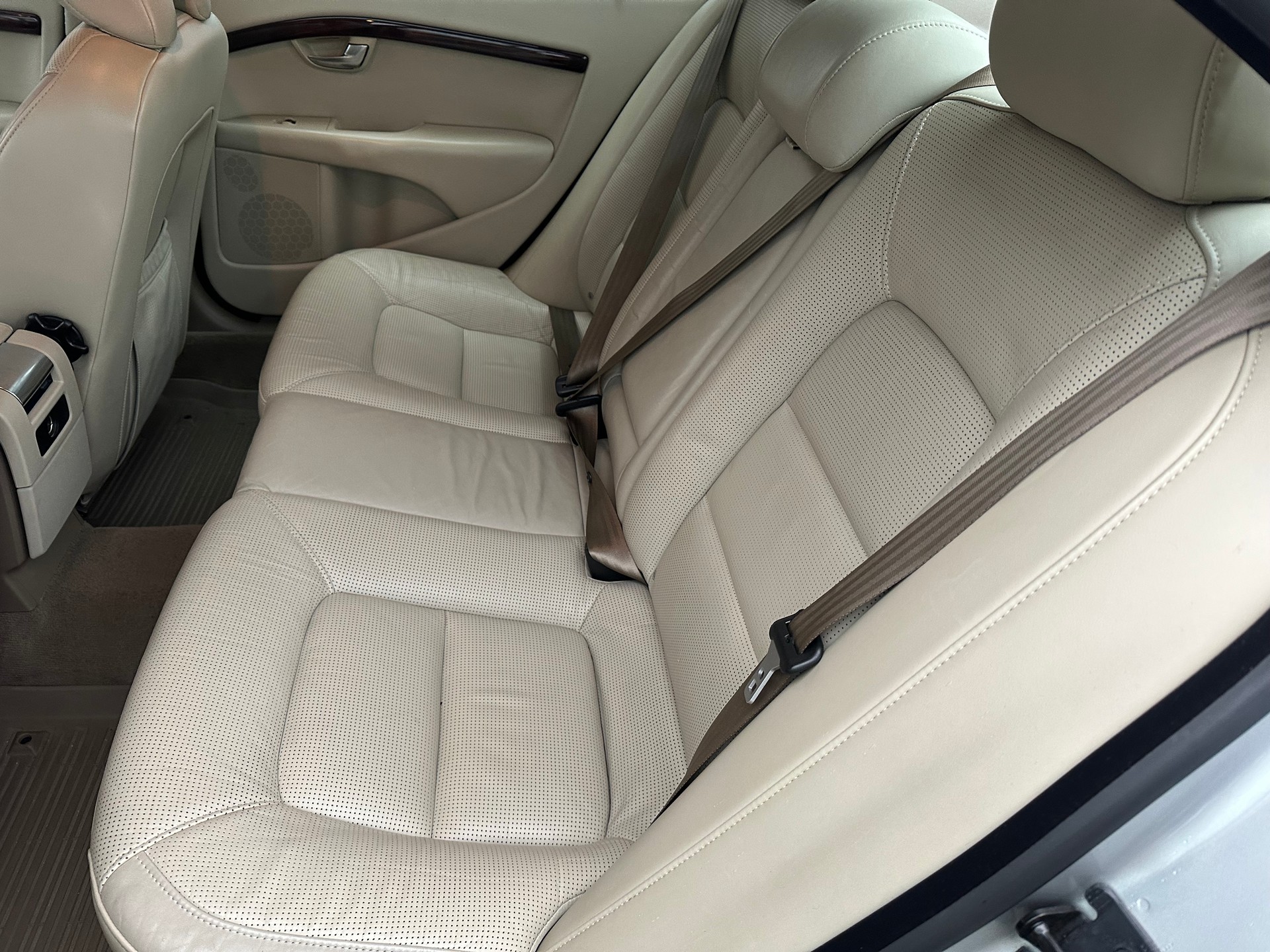 VOLVO S80 3.2 Executive Geartronic-image-6
