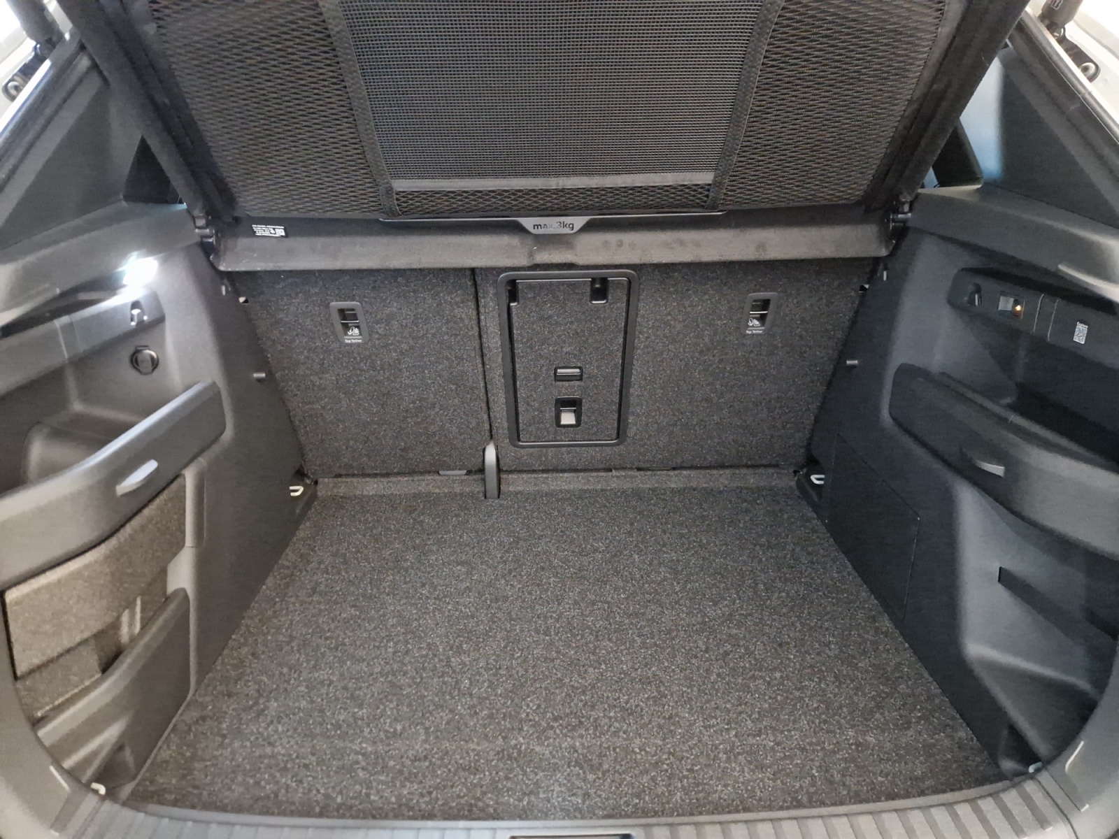 SKODA Elroq RS 4x4-image-13