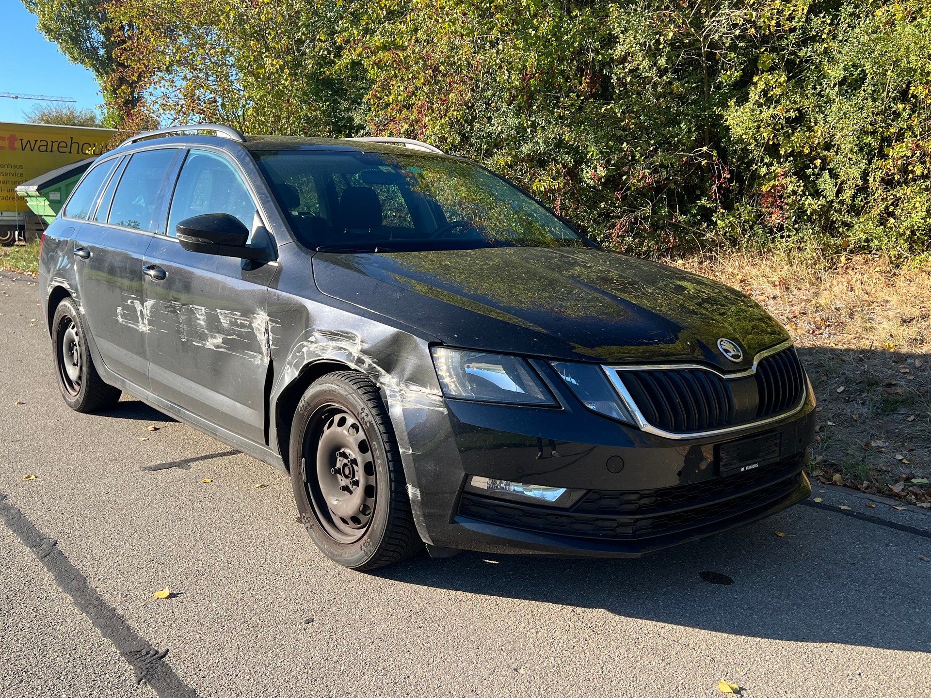 SKODA Octavia Combi 2.0 TDI Ambition DSG-image-1