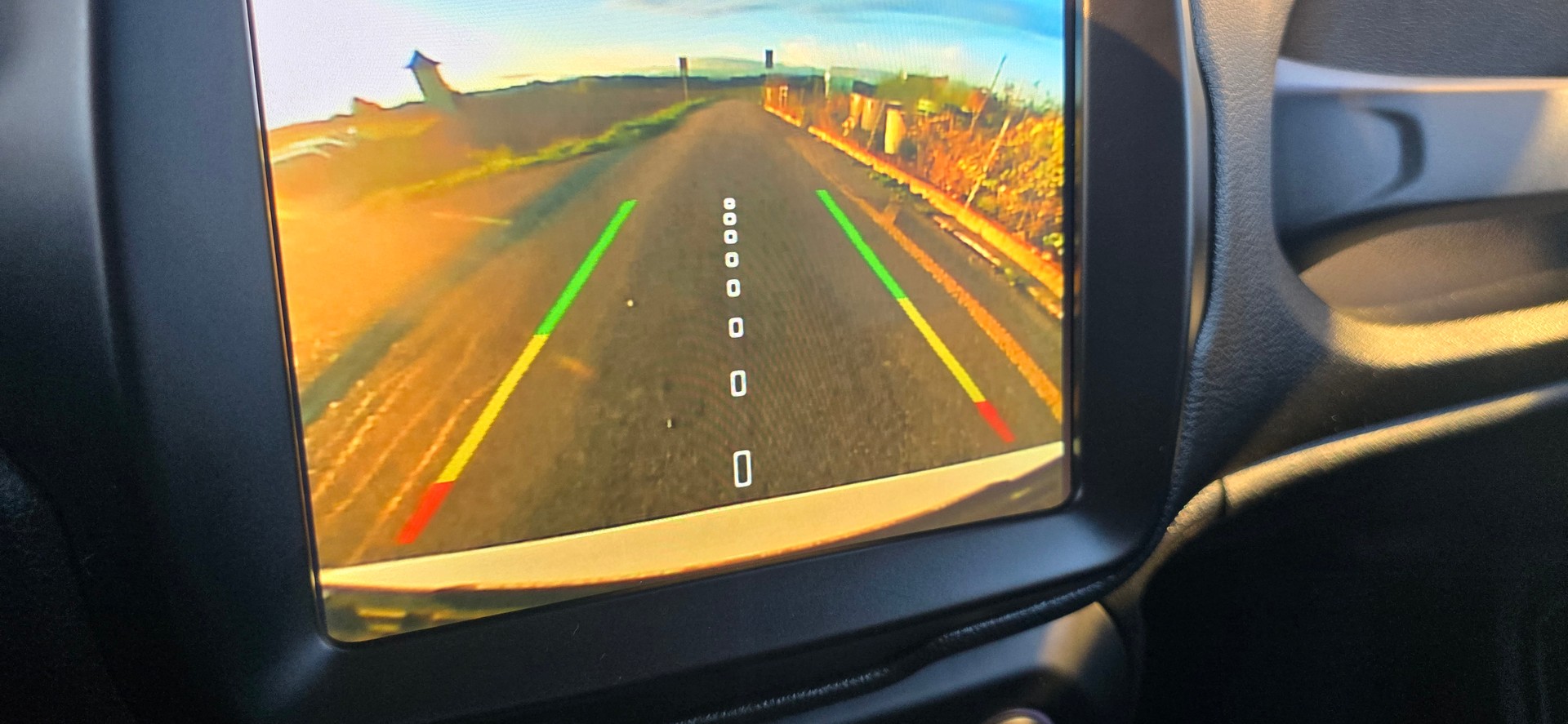 JEEP Renegade 1.3 GSE Turbo Limited-image-15