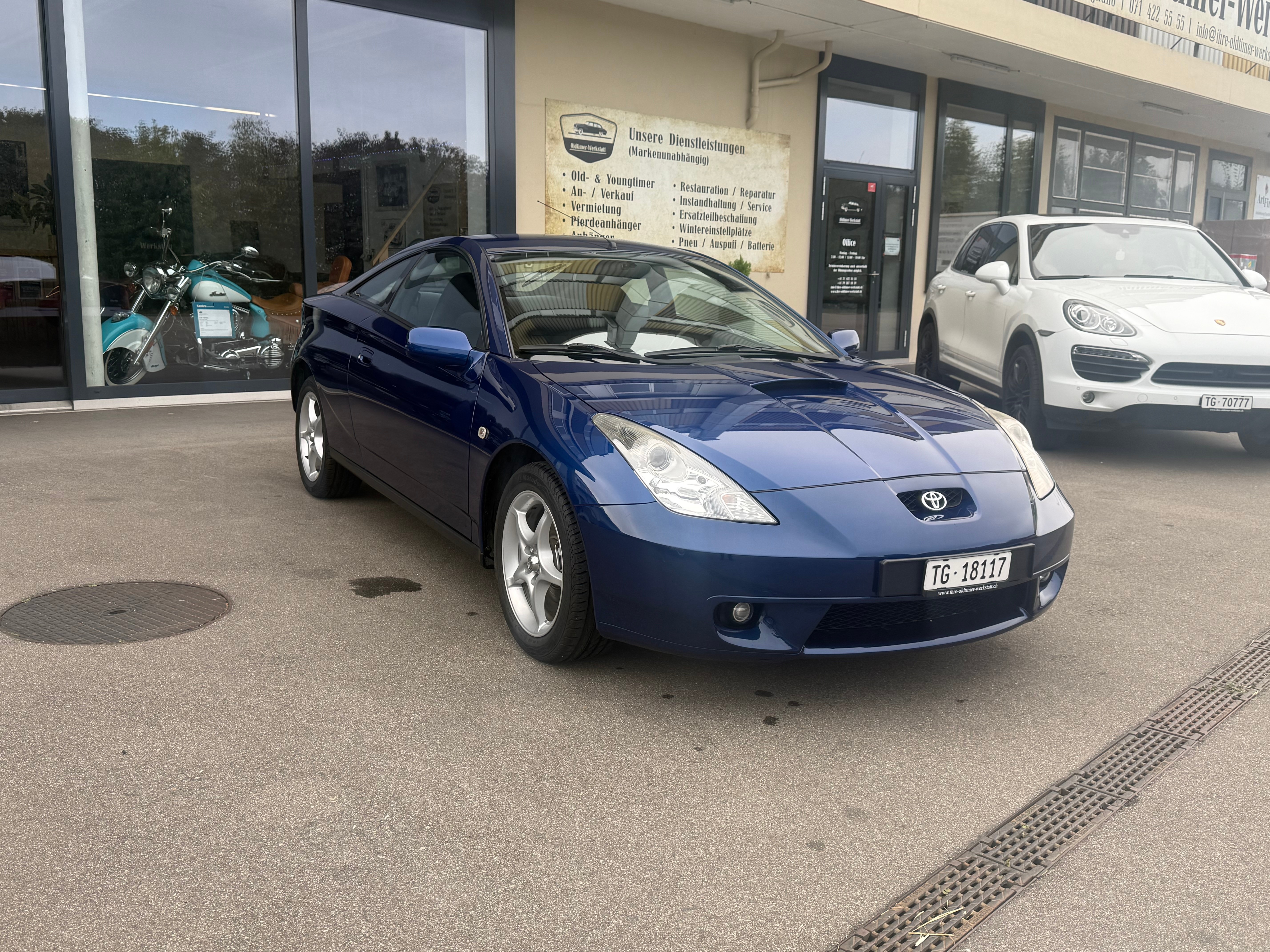 Car photo