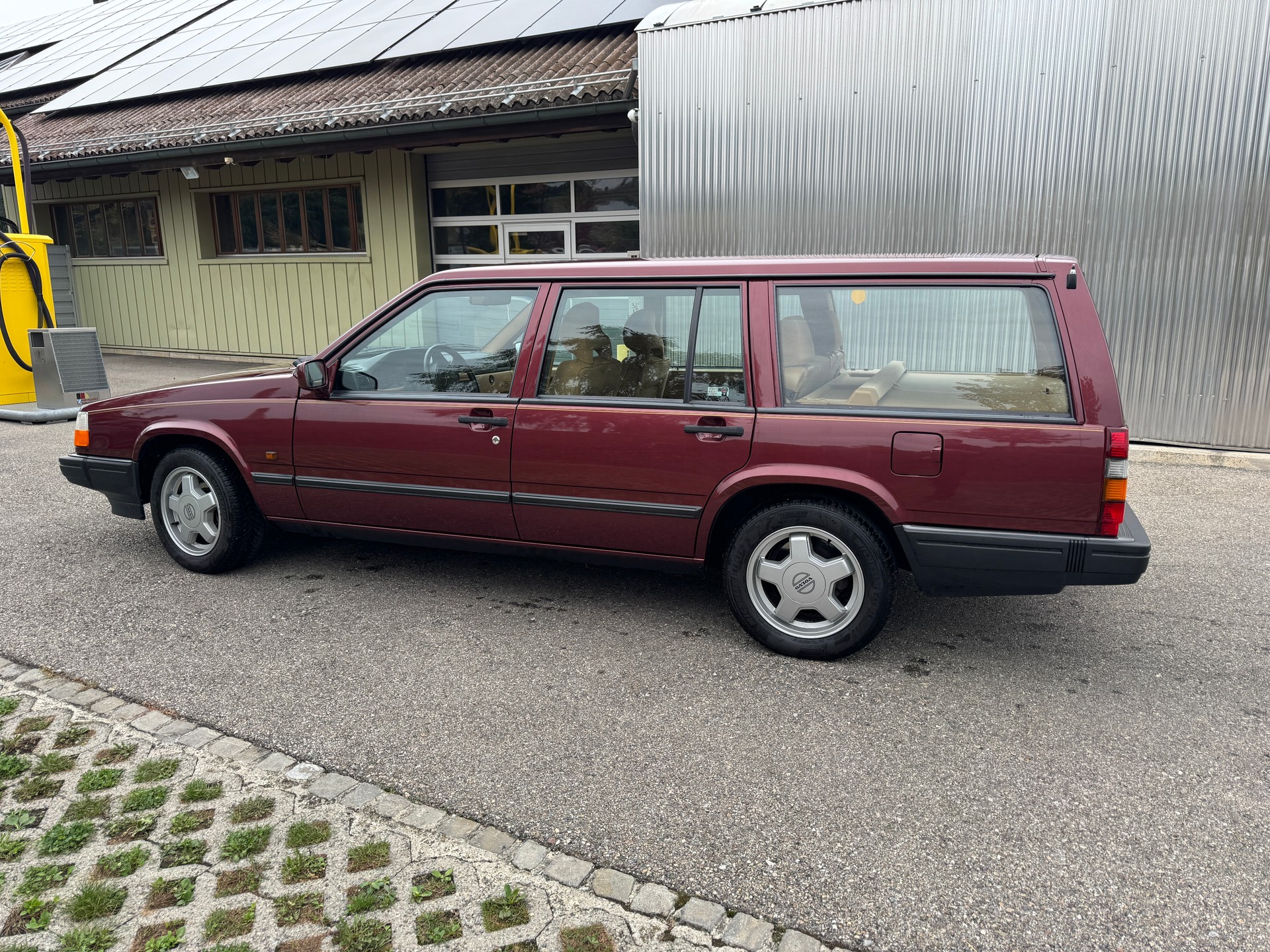 VOLVO 940 2.3 GLE-image-2