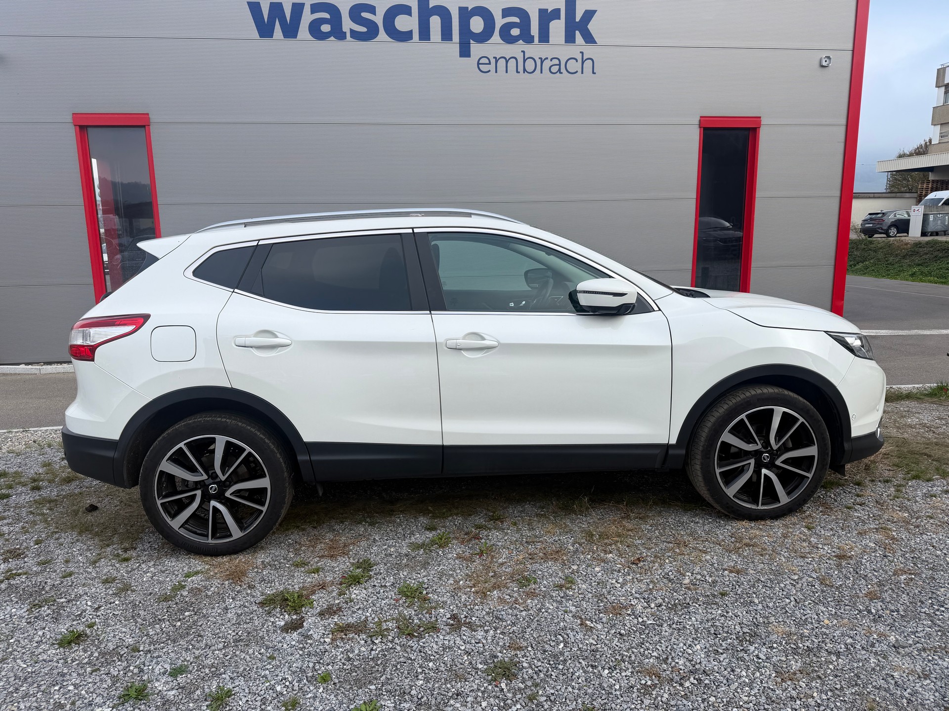 NISSAN Qashqai 1.2 DIG-T tekna Xtronic CVT-image-4