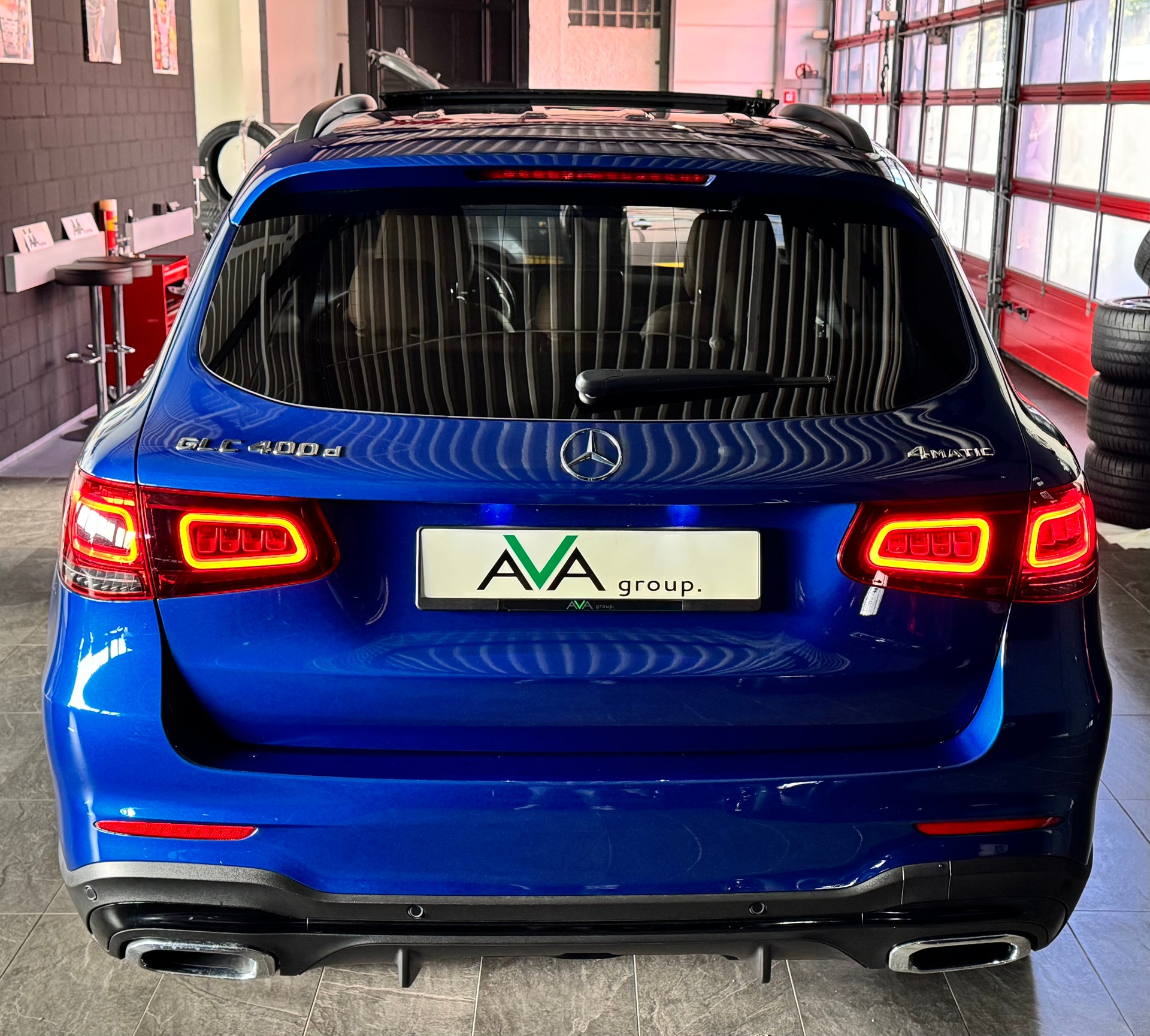 MERCEDES-BENZ GLC 400 d 4Matic AMG Line Plus 9G-Tronic-image-6