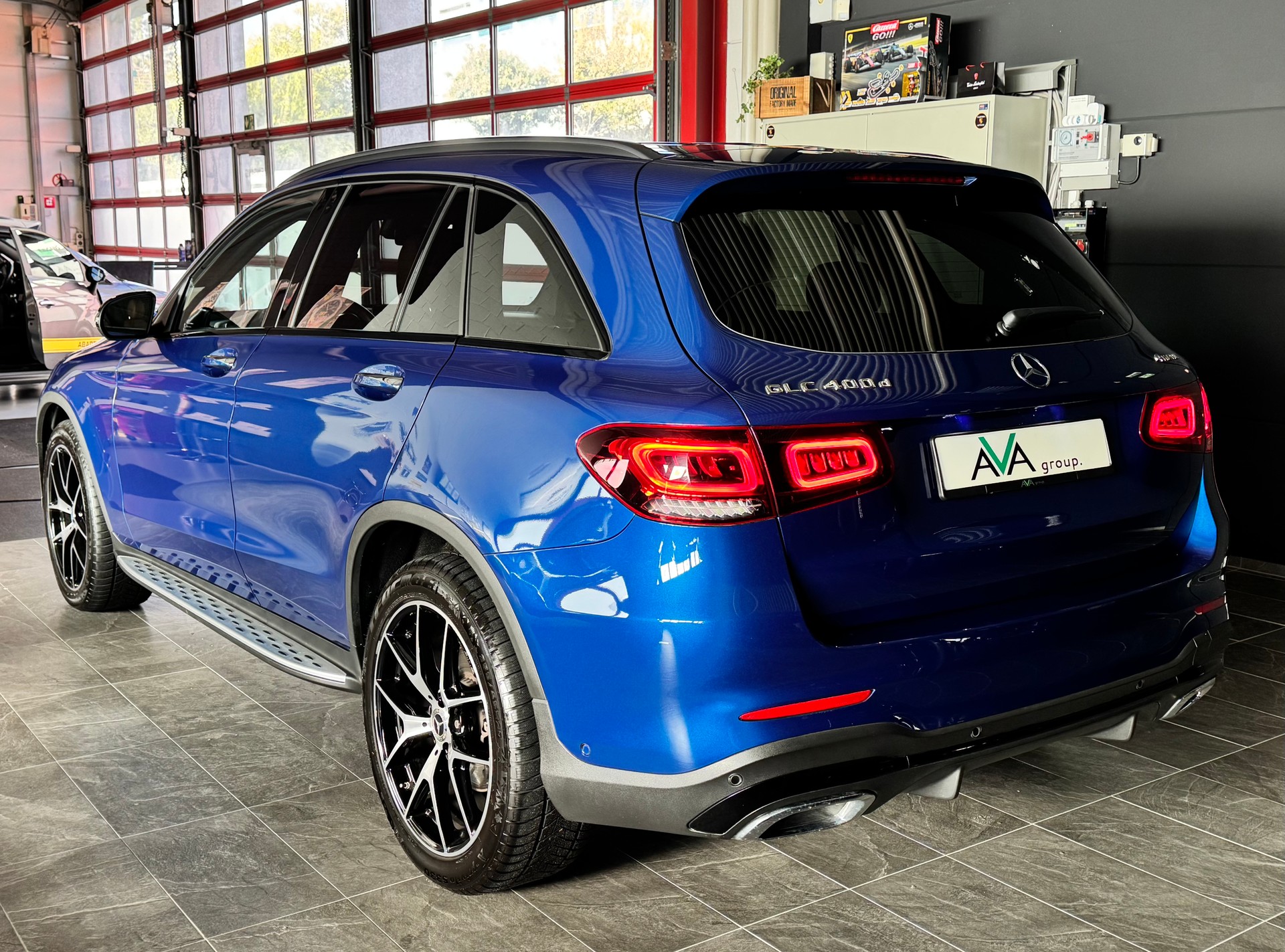 MERCEDES-BENZ GLC 400 d 4Matic AMG Line Plus 9G-Tronic-image-5