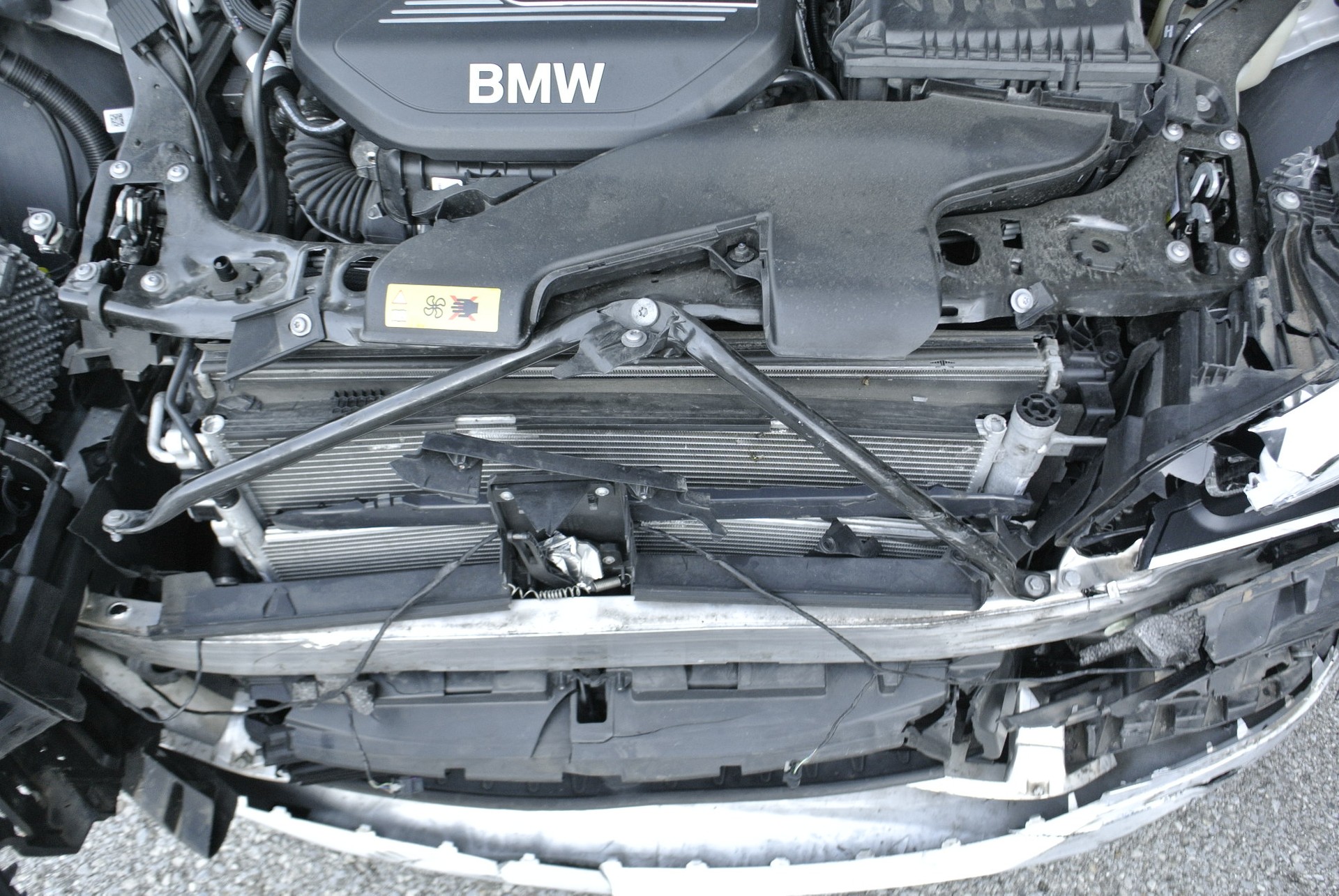 BMW 225xe iPerformance Active Tourer Family Edition Steptronic-image-11