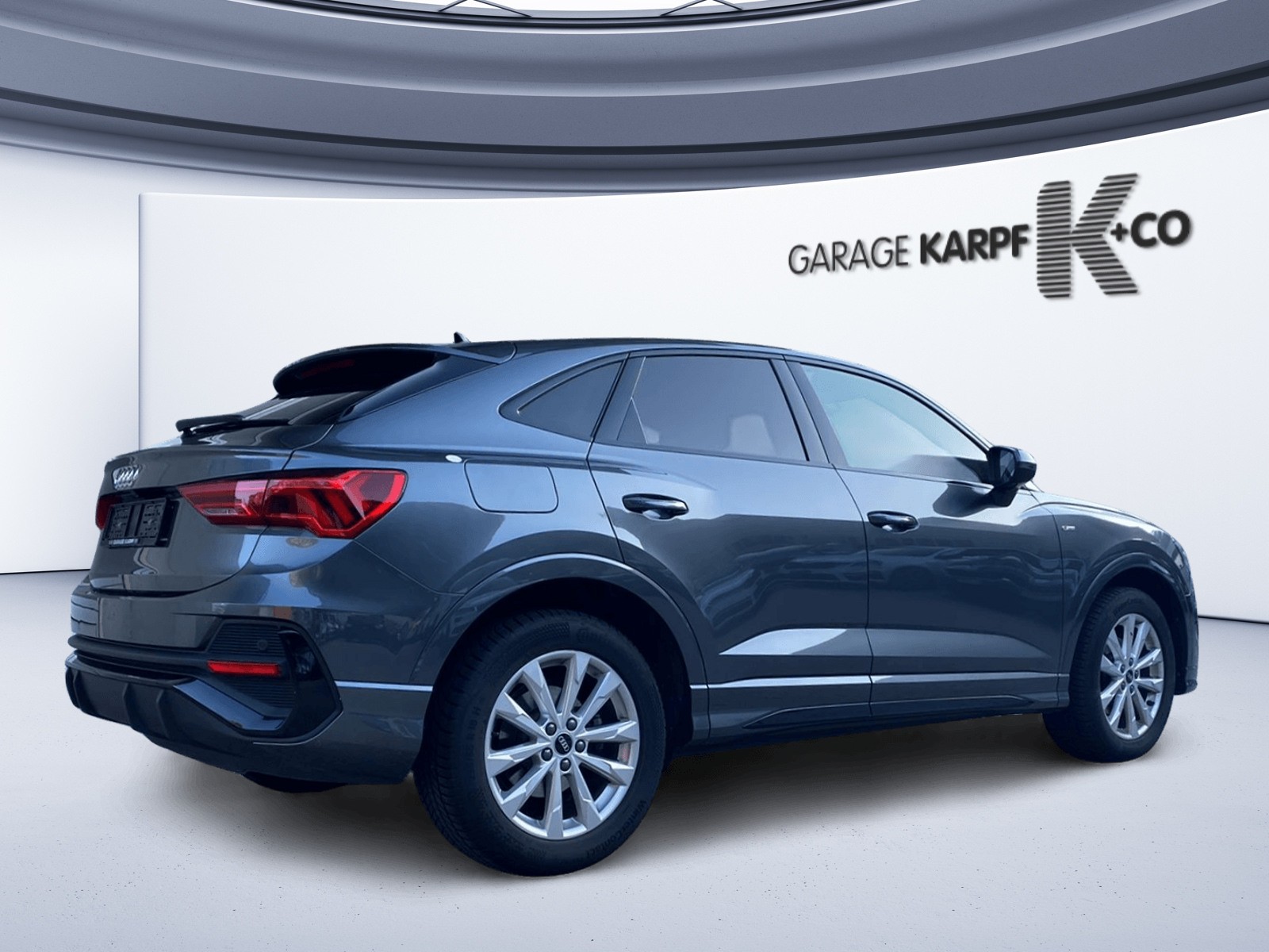 AUDI Q3 Sportback 35 TFSI S line S-tronic-image-4