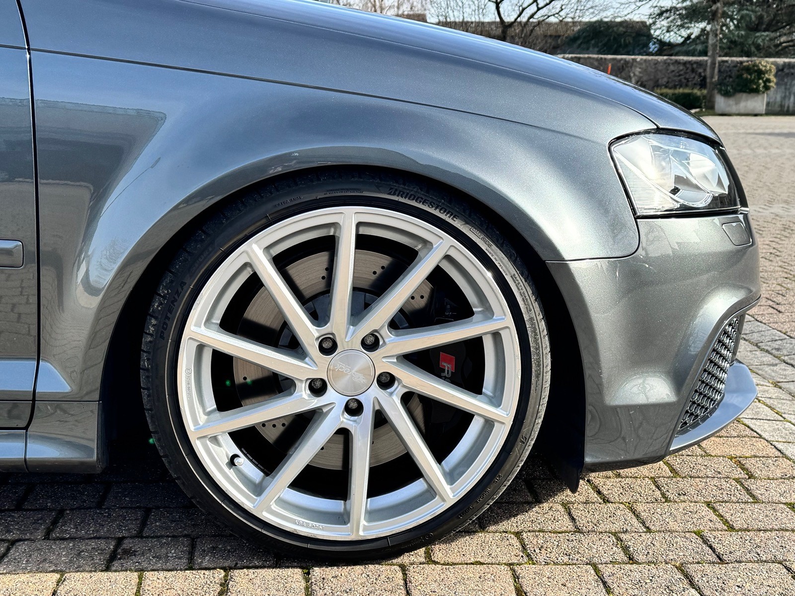 AUDI RS3 Sportback 2.5 TFSI quattro-image-3