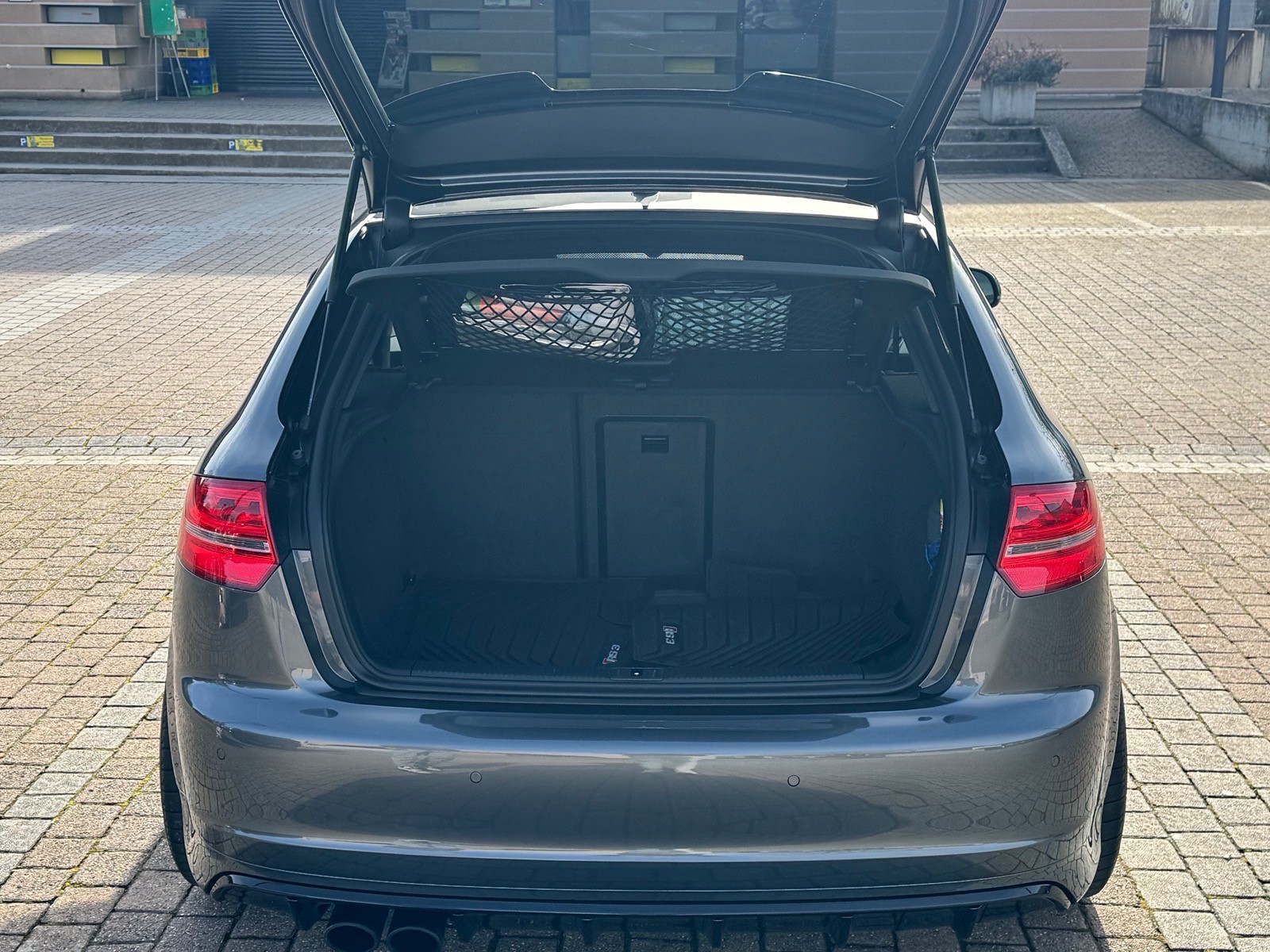 AUDI RS3 Sportback 2.5 TFSI quattro-image-9
