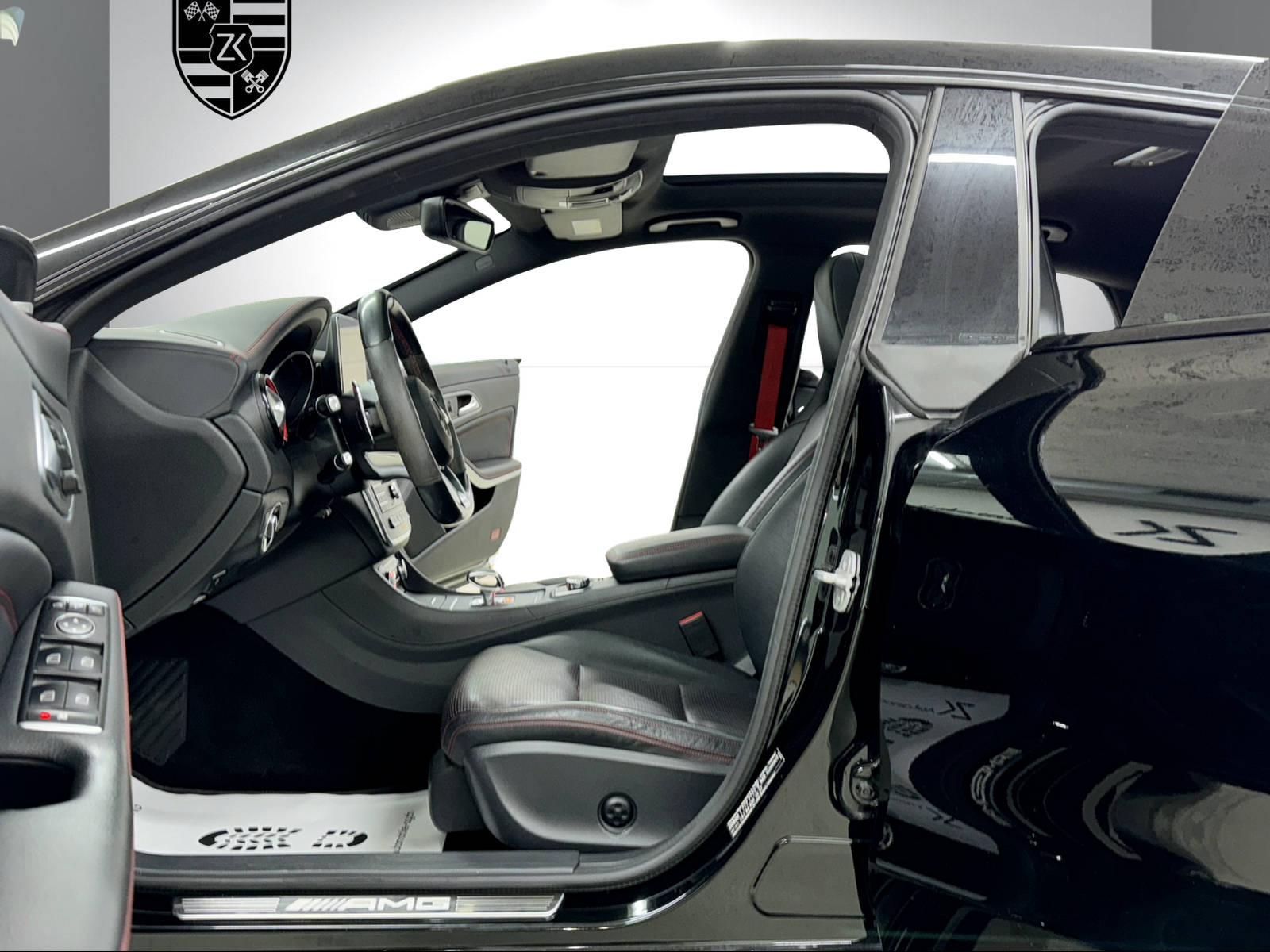 MERCEDES-BENZ CLA Shooting Brake 45 AMG 4Matic 360PS Speedshift | Performance-Abgasanlage | Panoramadach | Night-Paket |-image-5