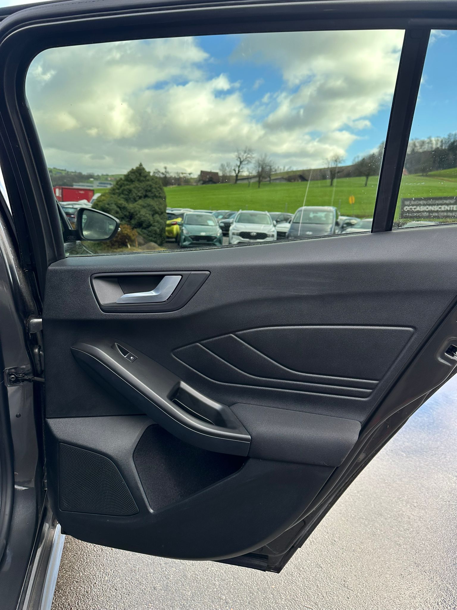 FORD Focus 1.0 MHEV ST-Line Style Automat-image-14