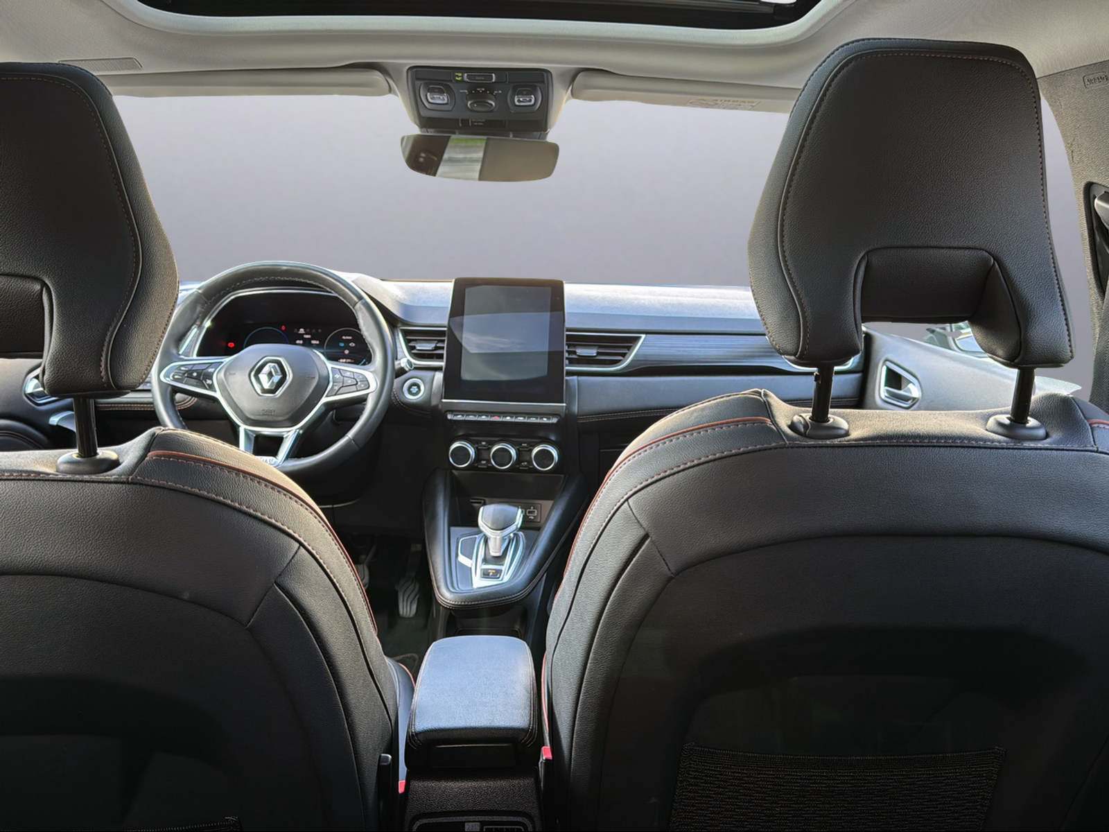RENAULT Captur 1.6 E-Tech Plug-in Initiale-image-5