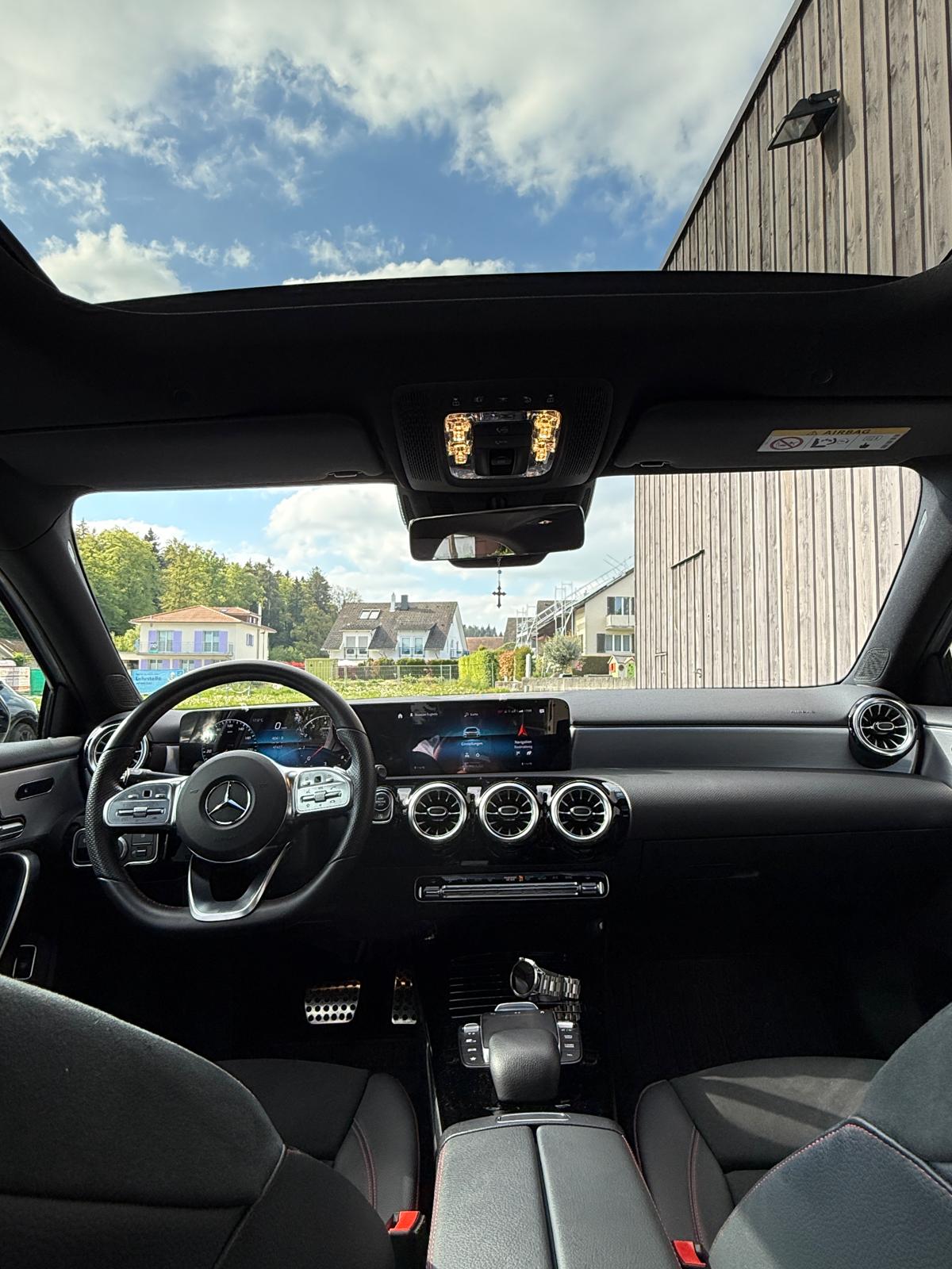MERCEDES-BENZ A 250 AMG Limisine Line 7G-DCT-image-10