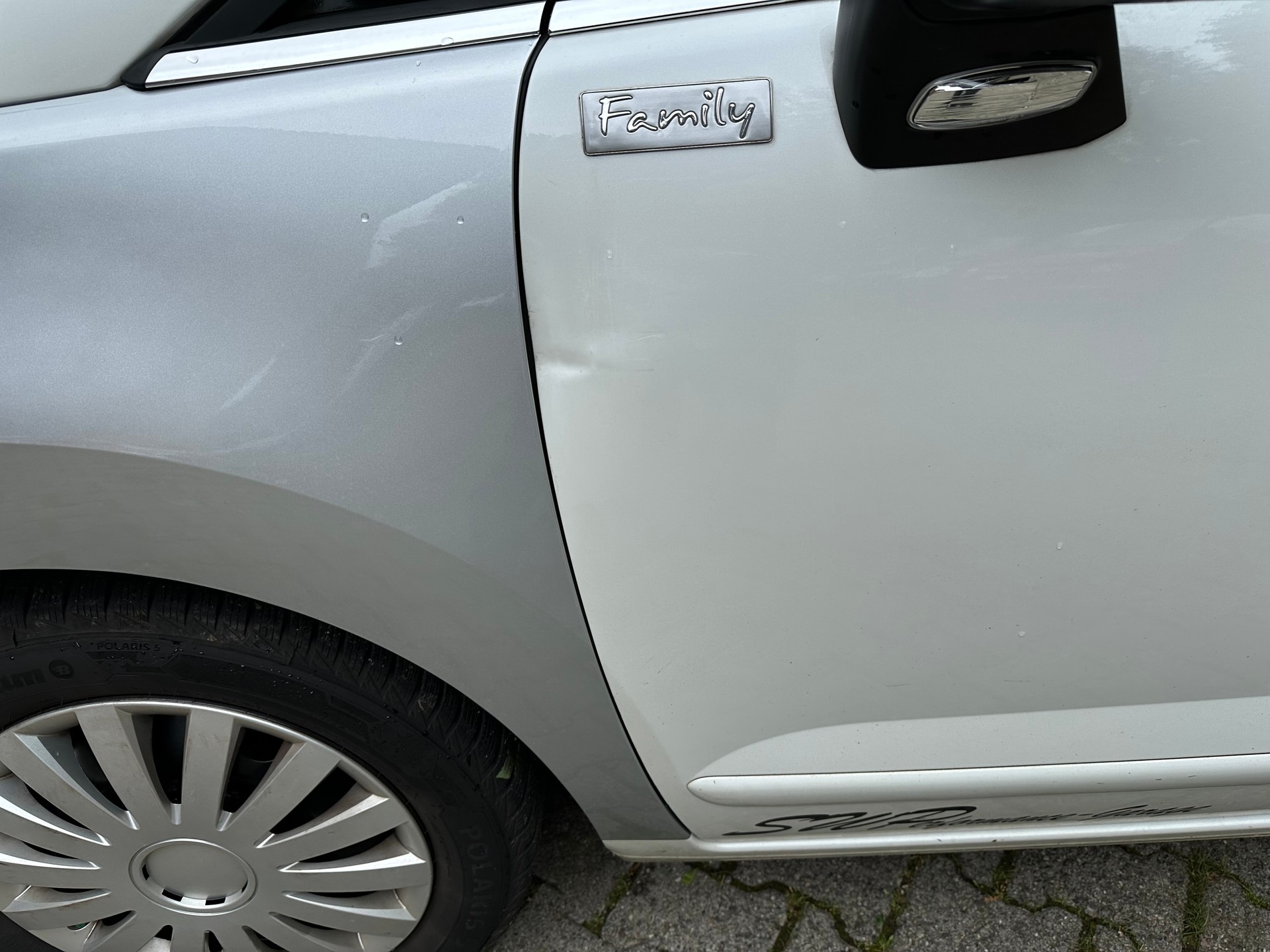 PEUGEOT 5008 1.6 16V T Allure FIXPREIS-image-6