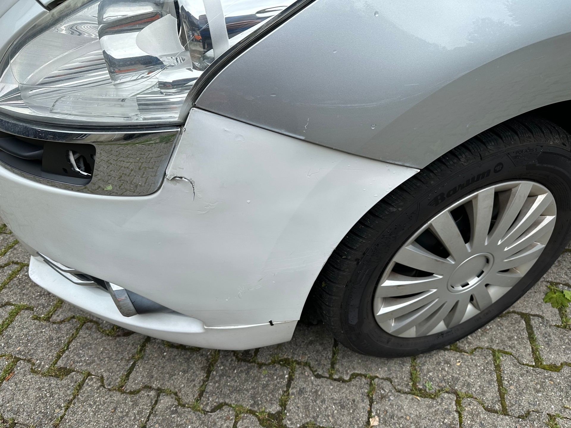 PEUGEOT 5008 1.6 16V T Allure FIXPREIS-image-4