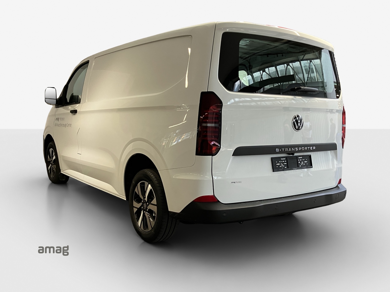 VW e-Transporter 70 kWh-image-2